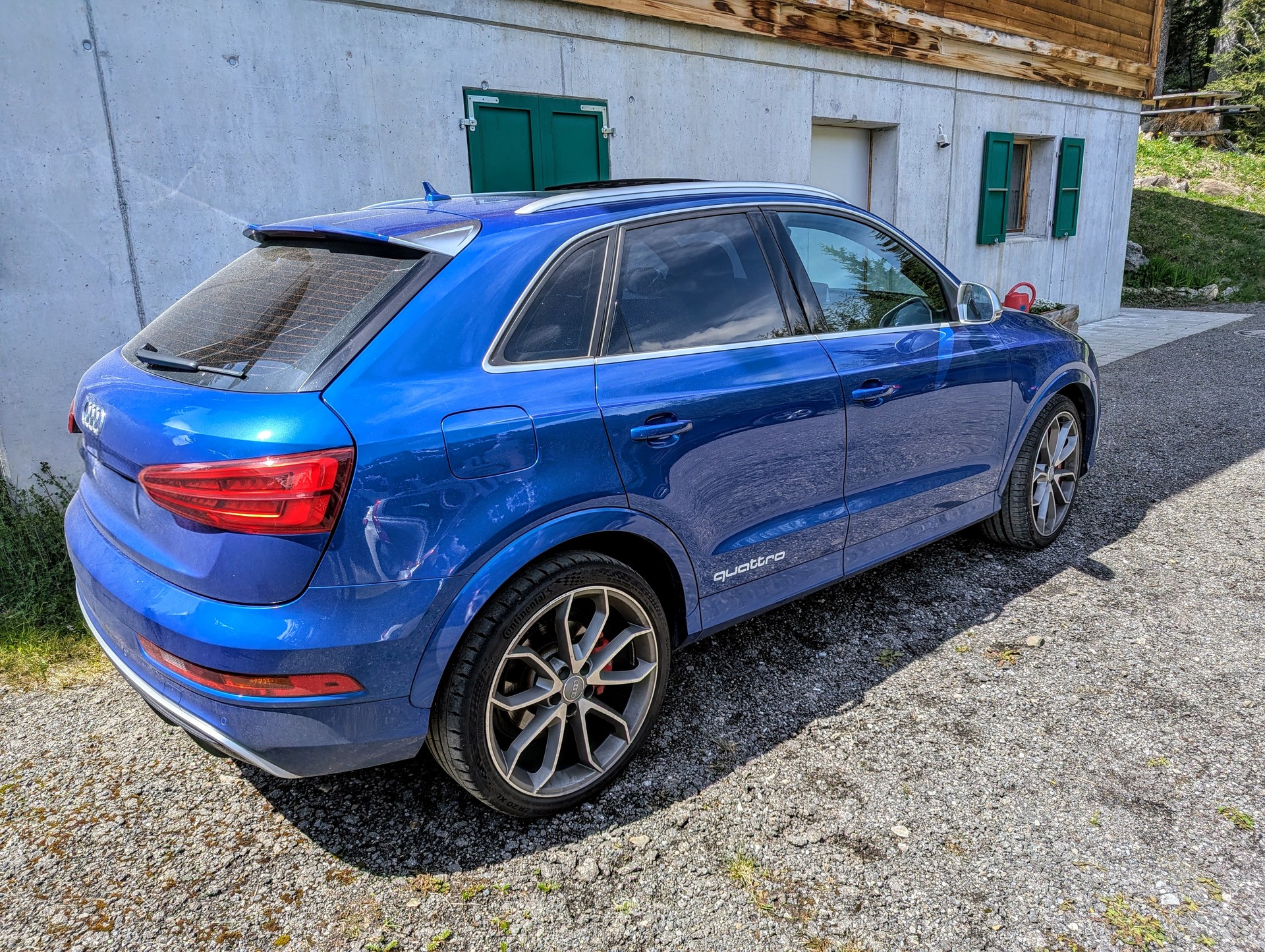 AUDI 2.5 TFSI quattro S-Tronic-image-2