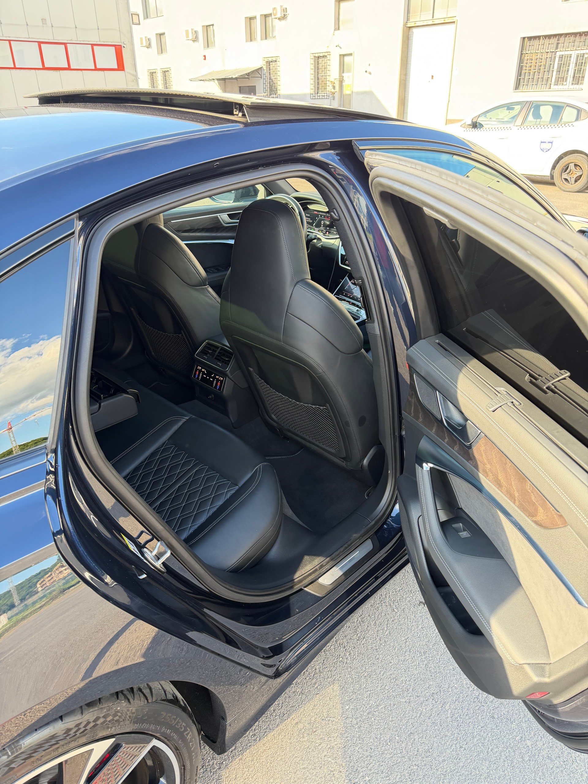AUDI S6 3.0 TDI 344Ps Voll 2023 MFK NEU Garantie-image-11