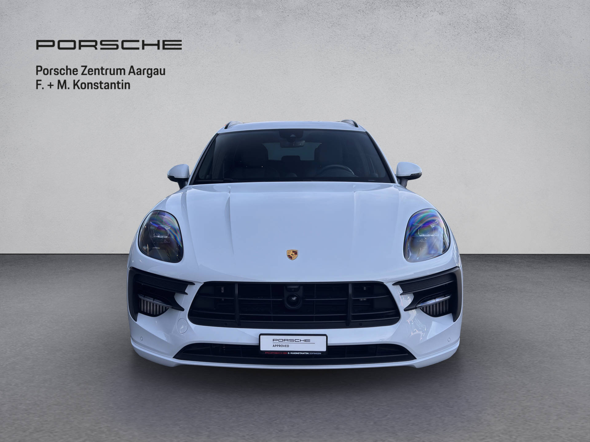 PORSCHE Macan GTS-image-1