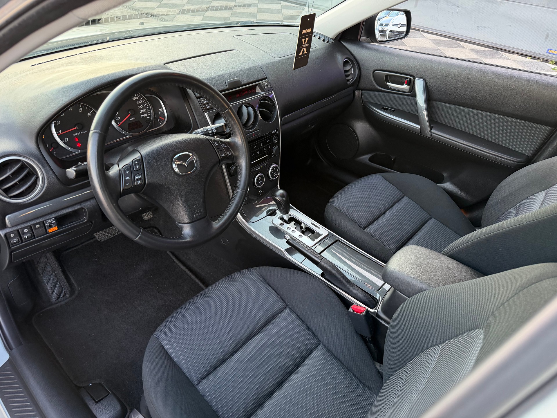 MAZDA 6 2.0 16V Exclusive-image-9
