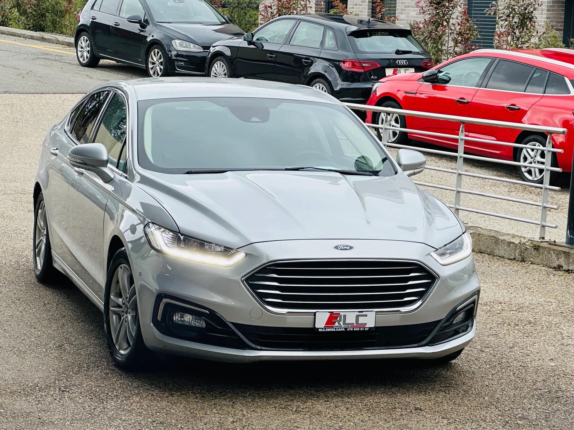 FORD Mondeo 2.0 TDCi Titanium Automatik-image-4