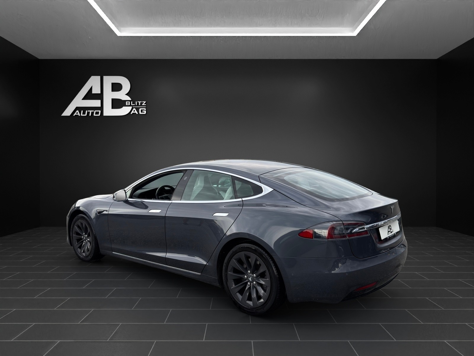 TESLA Model S 75 D 4x4 mit 525 PS-image-2