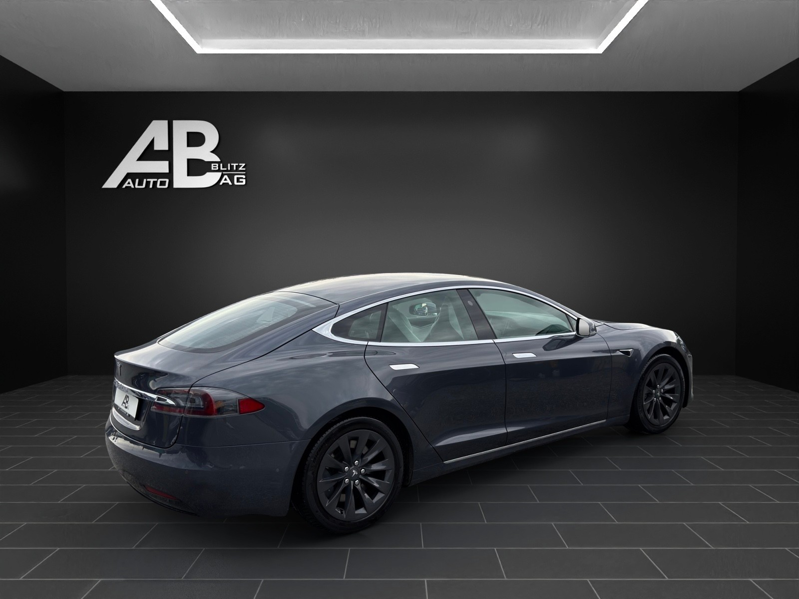 TESLA Model S 75 D 4x4 mit 525 PS-image-4