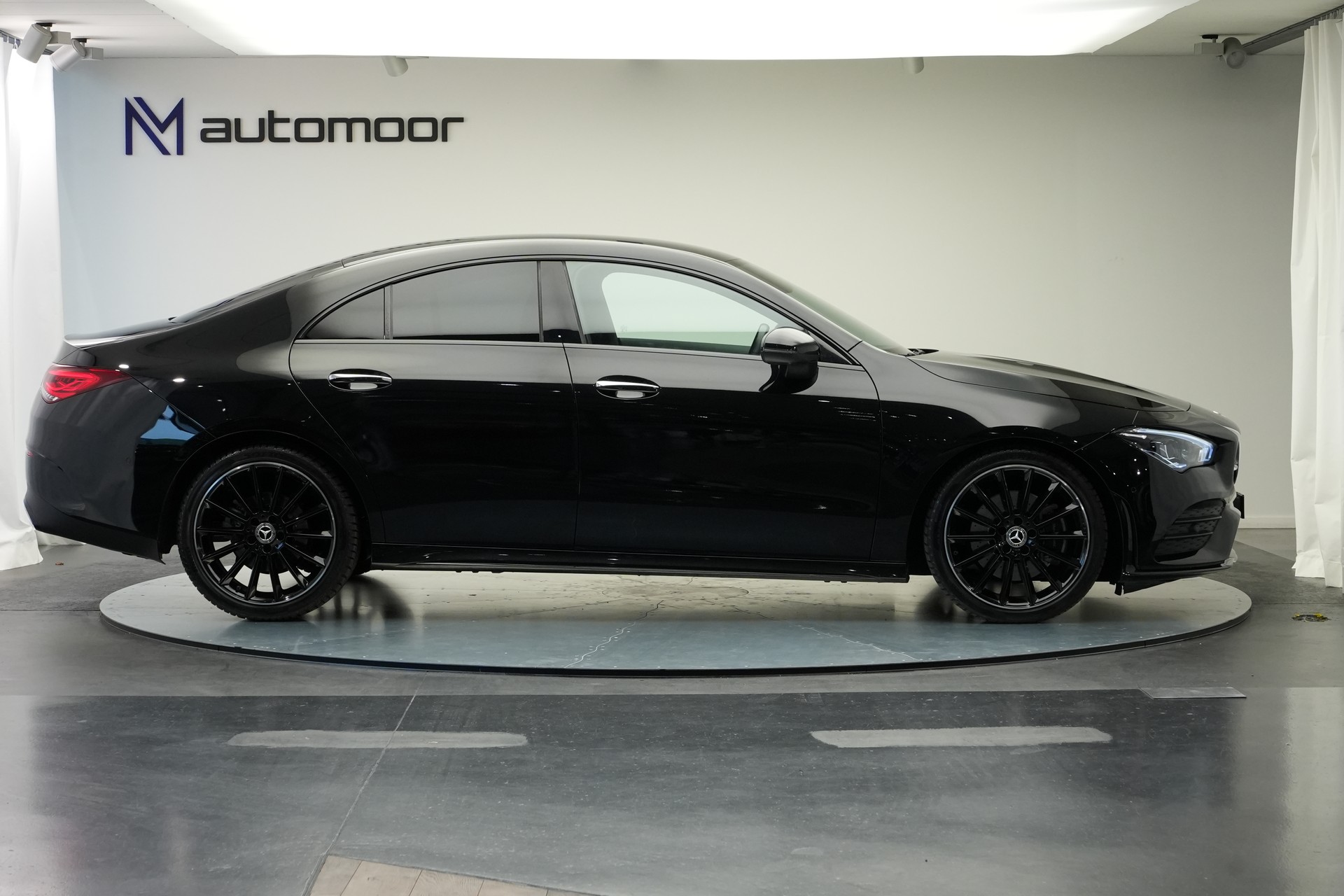 MERCEDES-BENZ CLA 200 AMG Line 7G-DCT *CH-Fahrzeug*-image-3