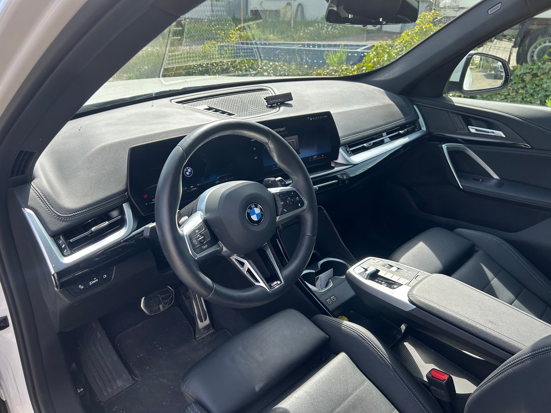 BMW X1 xDrive 23i 48V M Sport-image-7