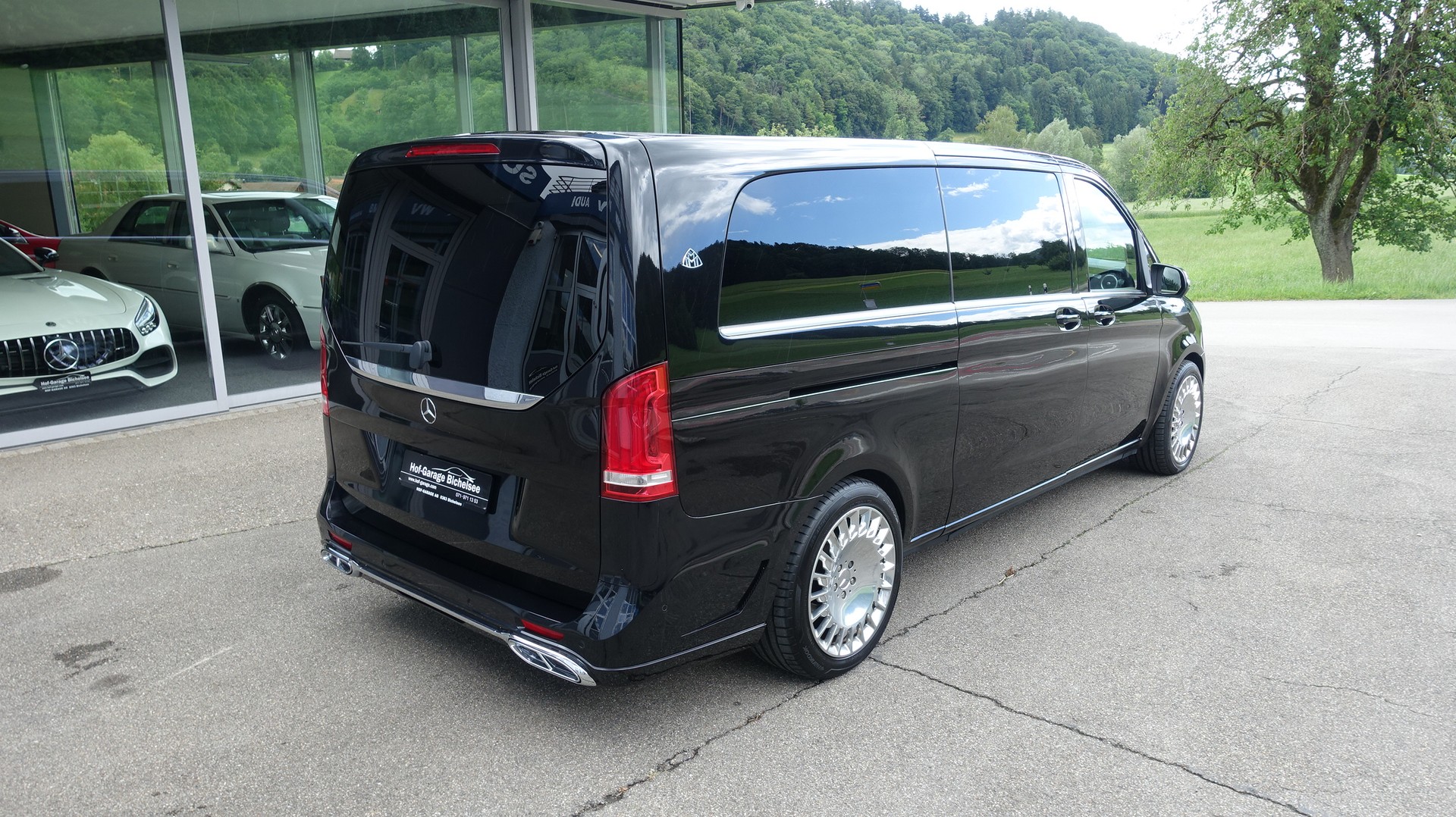 MERCEDES-BENZ V 250 d Avantgarde extralang 7G-Tronic VIP-Umbau-image-5