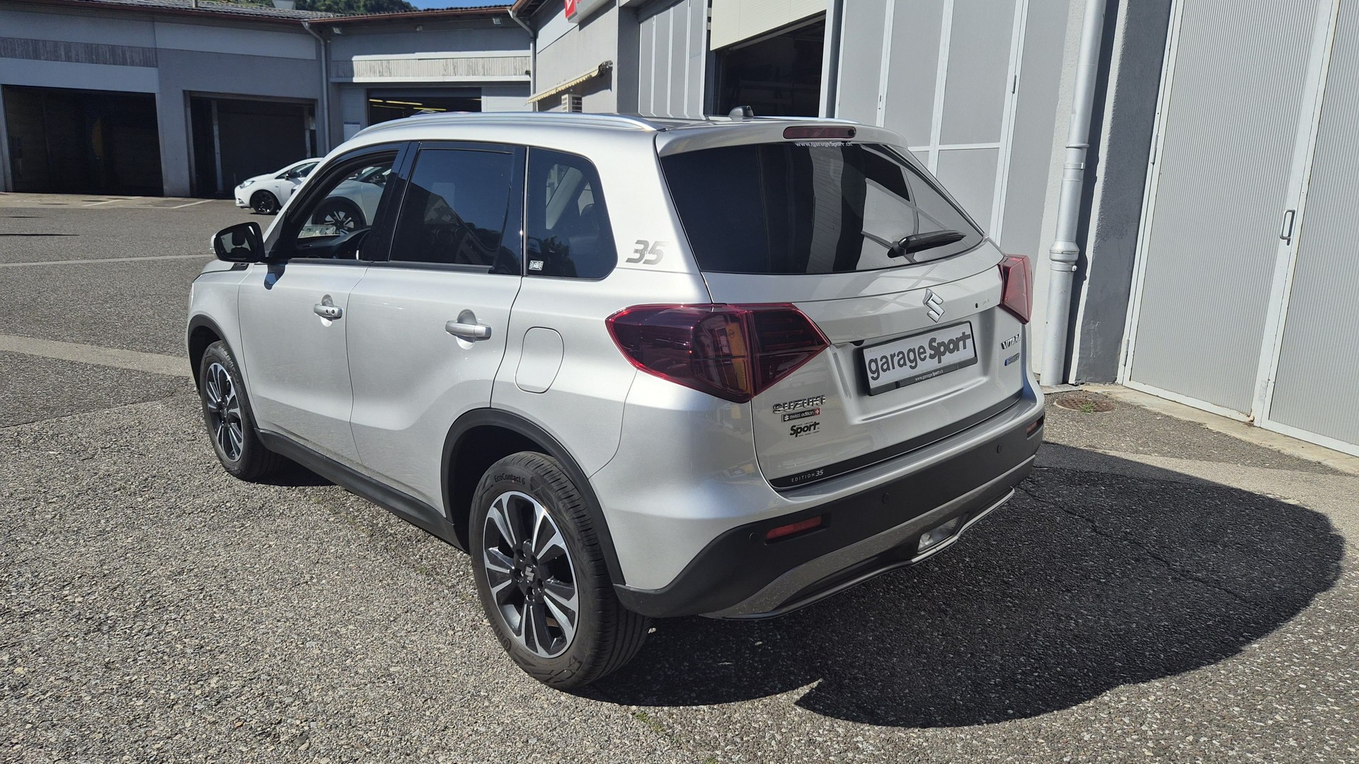 SUZUKI Vitara 1.5 Hybrid Edition 35 Top 4x4 AGS-image-4