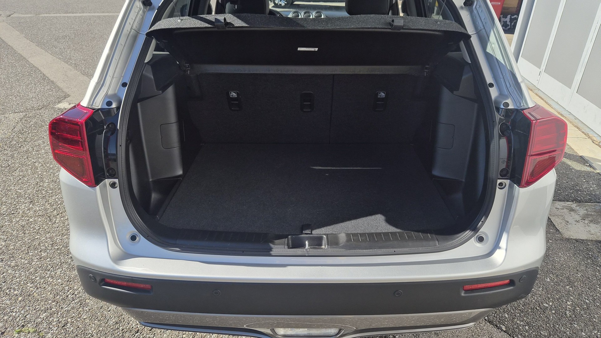 SUZUKI Vitara 1.5 Hybrid Edition 35 Top 4x4 AGS-image-14