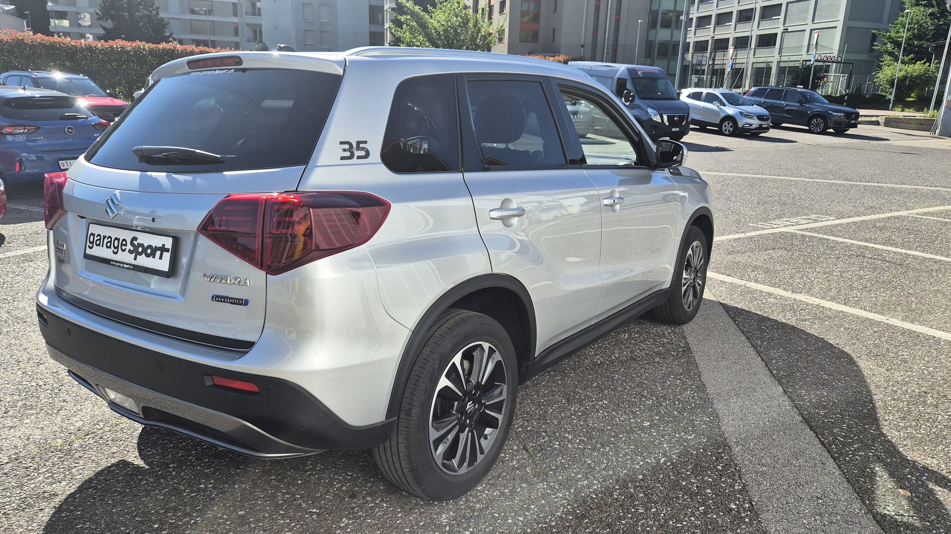 SUZUKI Vitara 1.5 Hybrid Edition 35 Top 4x4 AGS-image-6