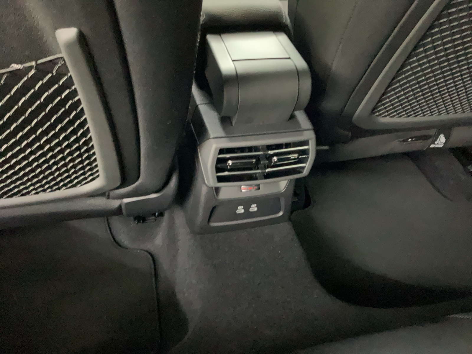 AUDI A3 Sportback TFSI 110 kW Attraction S tronic-image-10