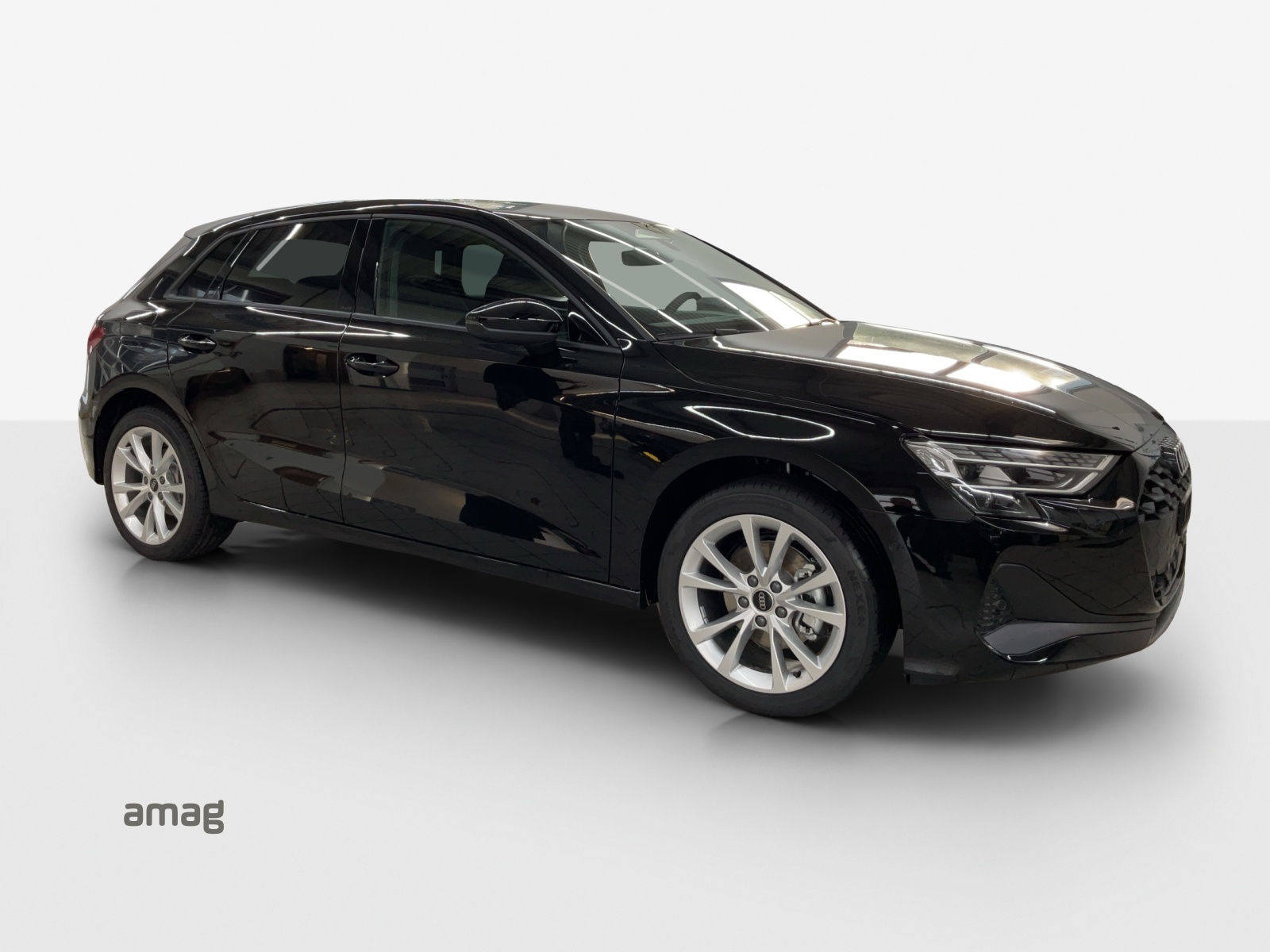 AUDI A3 Sportback TFSI 110 kW Attraction S tronic-image-5
