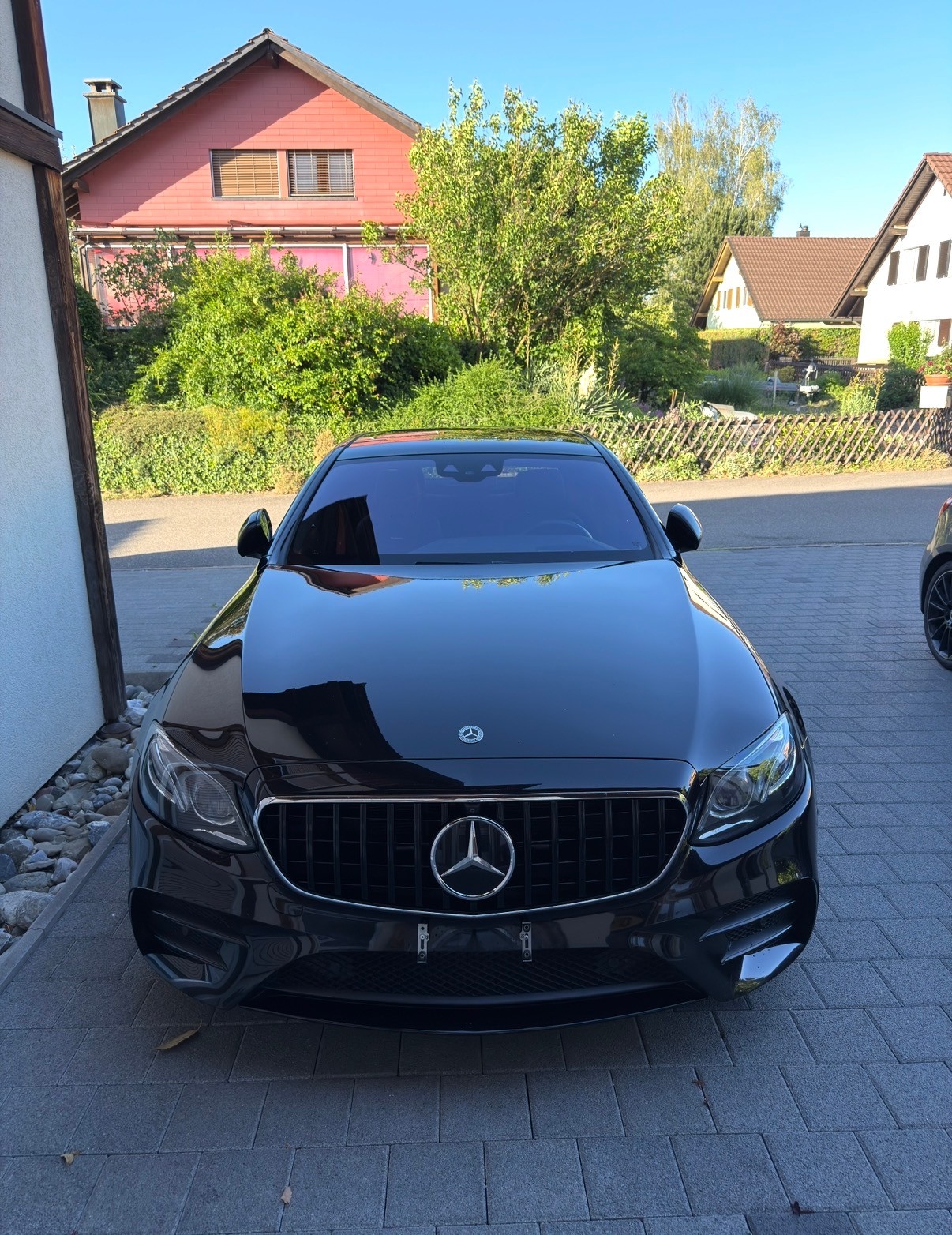 MERCEDES-BENZ E 43 AMG 4matic-image-1