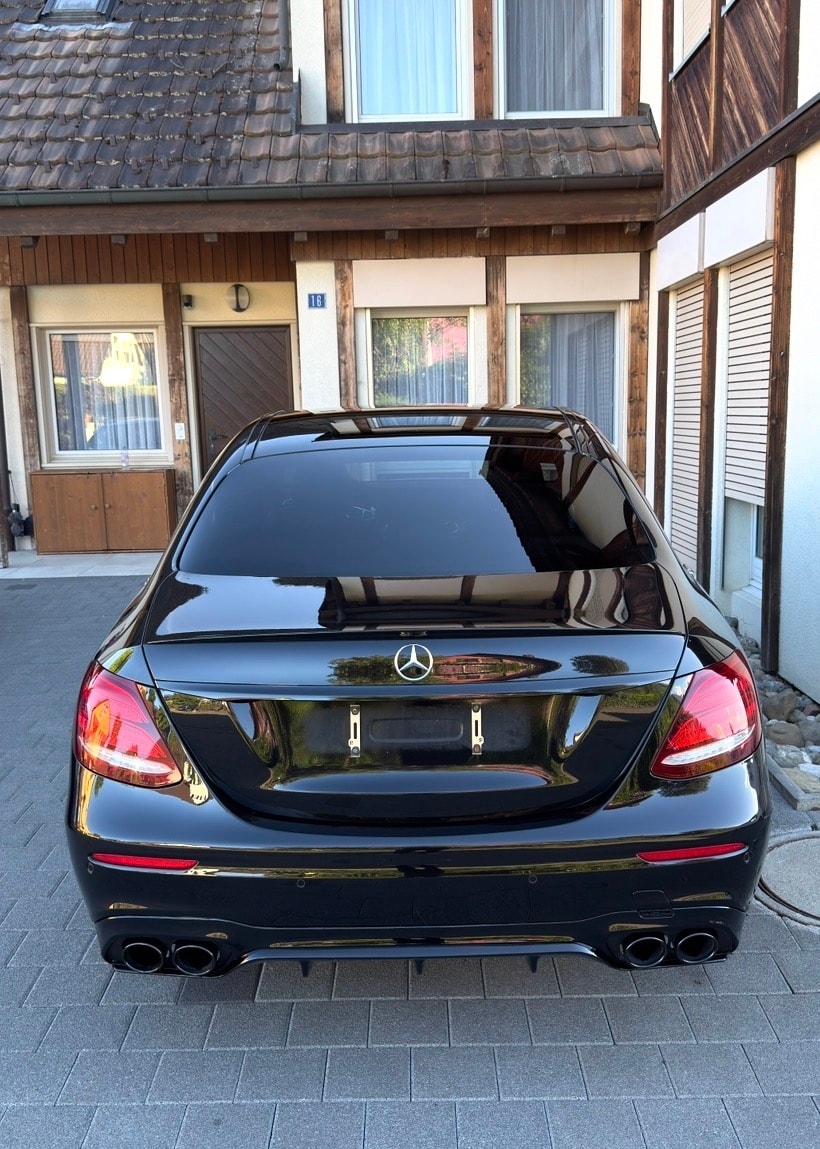 MERCEDES-BENZ E 43 AMG 4matic-image-3