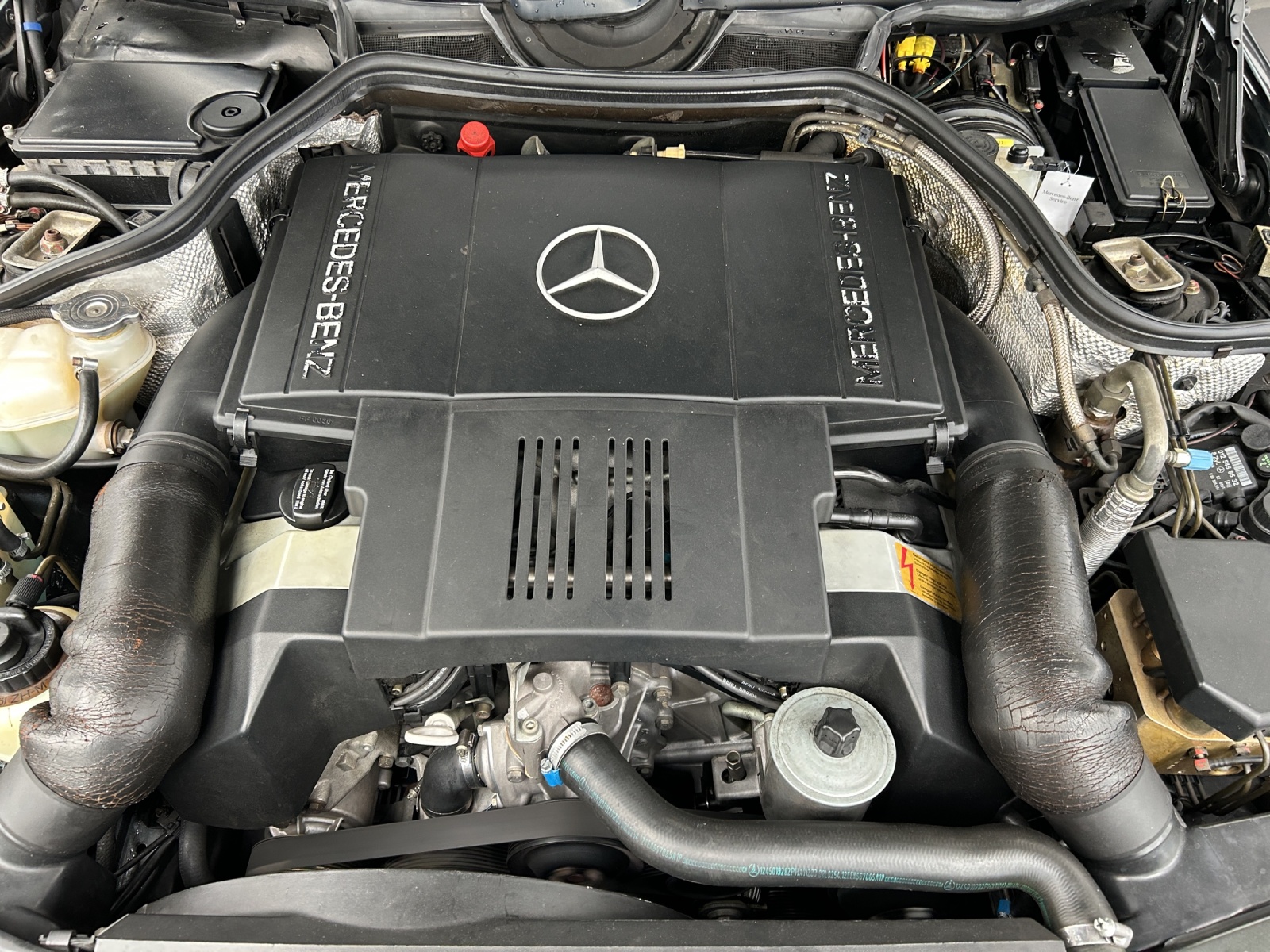 MERCEDES-BENZ 500 E Automatic-image-13