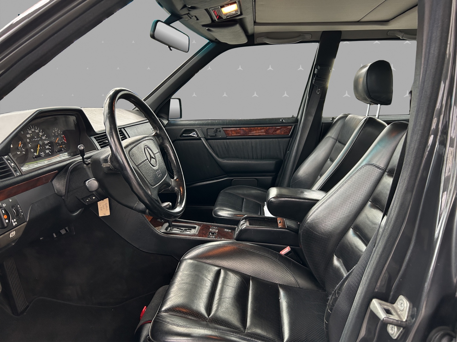 MERCEDES-BENZ 500 E Automatic-image-7