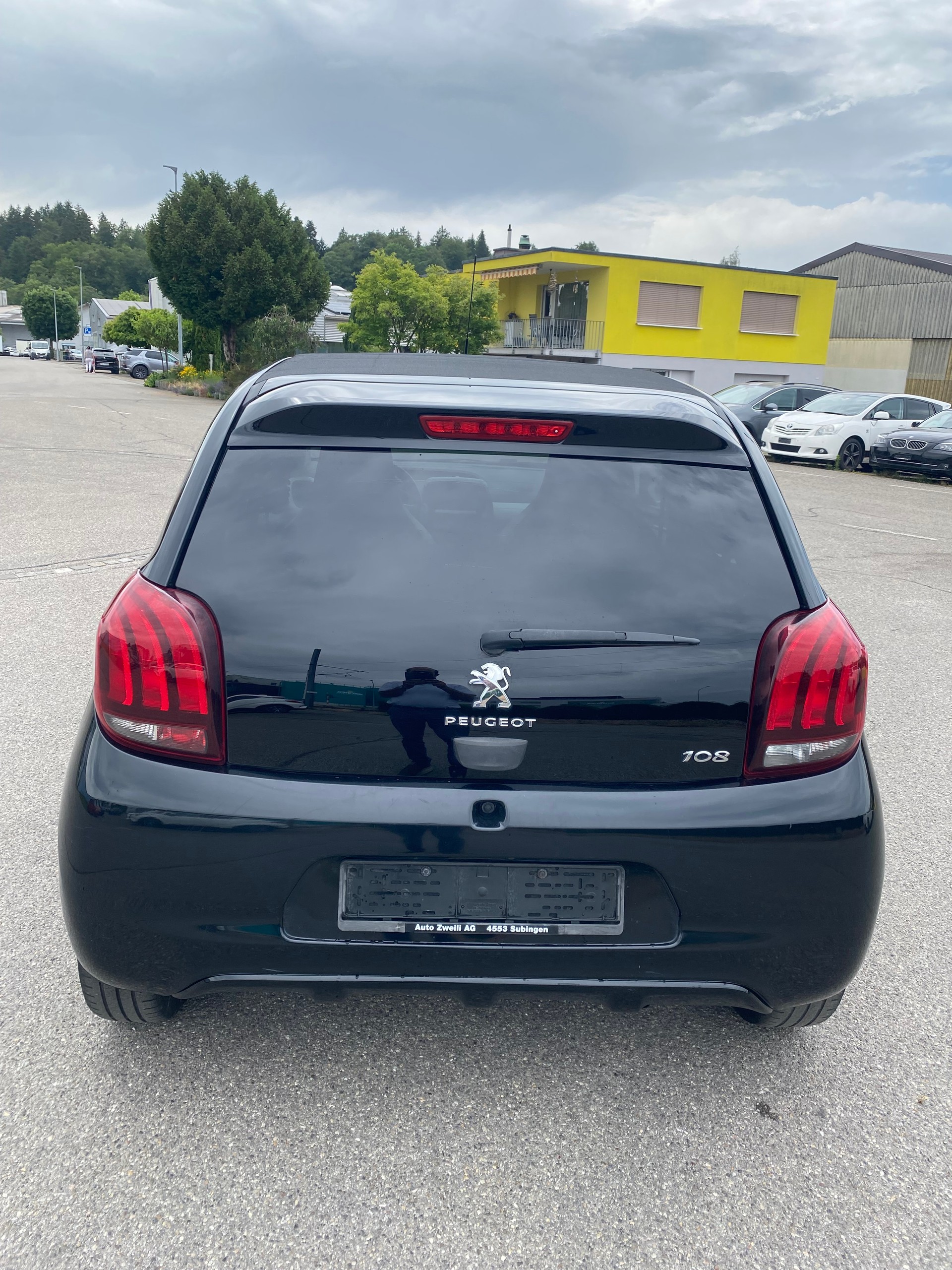 PEUGEOT 108 1.2 VTi Active-image-3