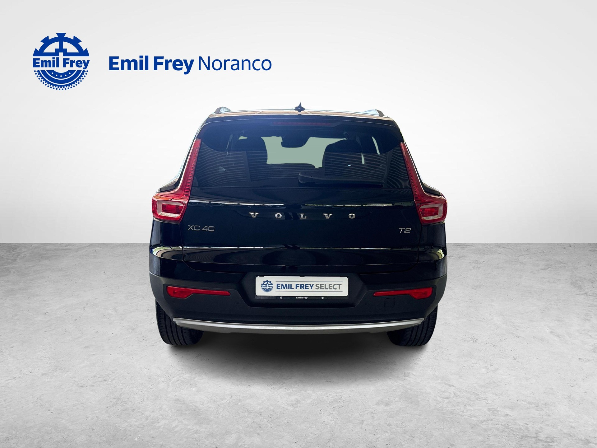 VOLVO XC40 1.5 T2 Momentum + Ruote invernali incluse-image-3