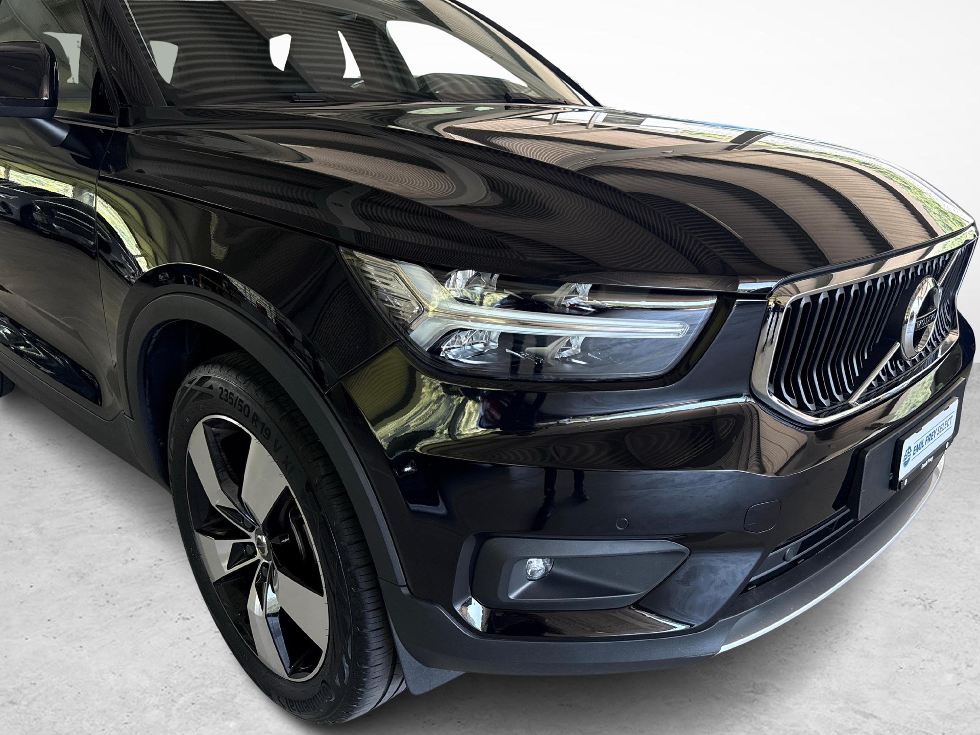 VOLVO XC40 1.5 T2 Momentum + Ruote invernali incluse-image-15