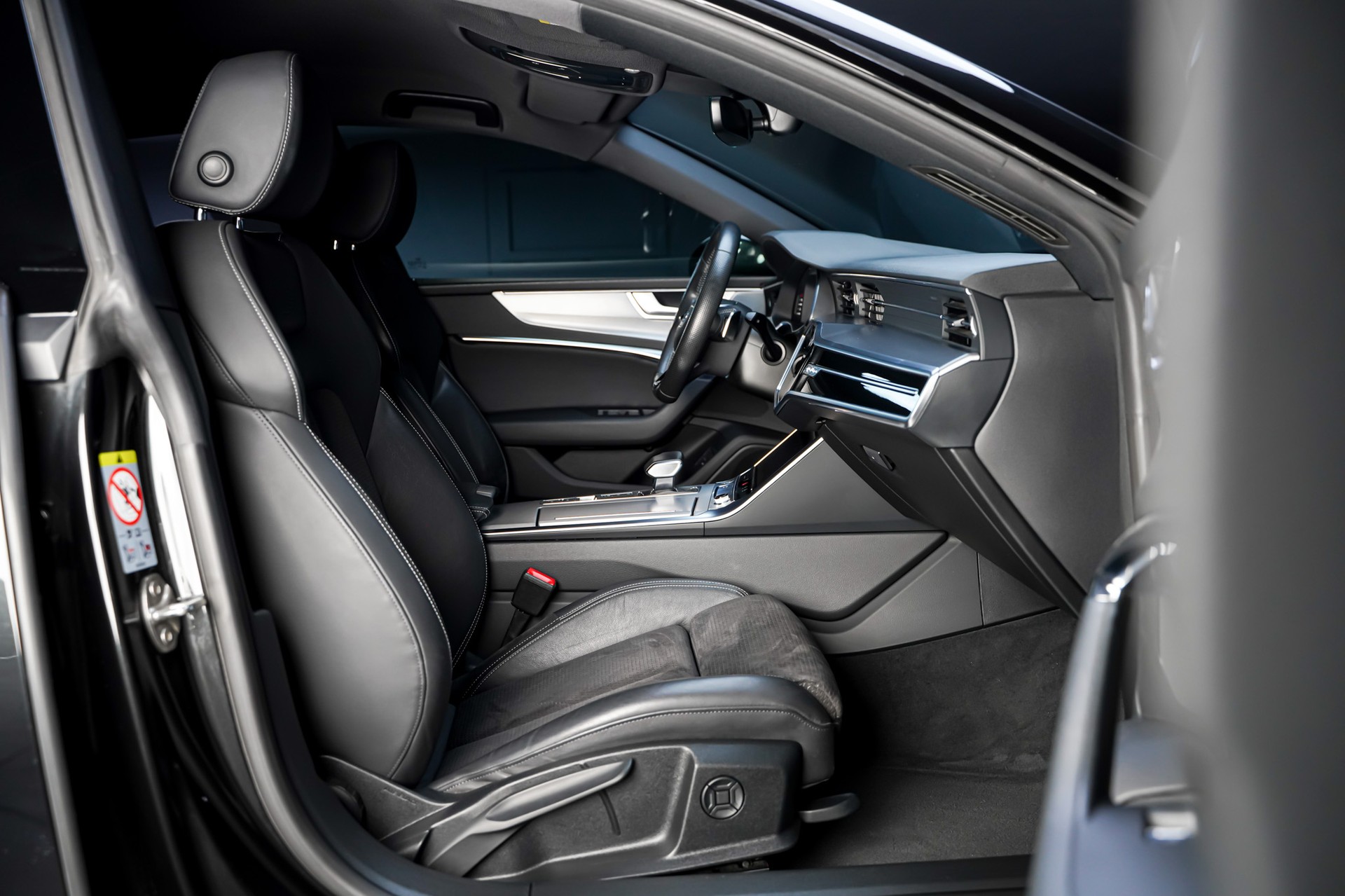 AUDI A7 Sportback 50 TDI S-Line quattro S-tronic-image-19