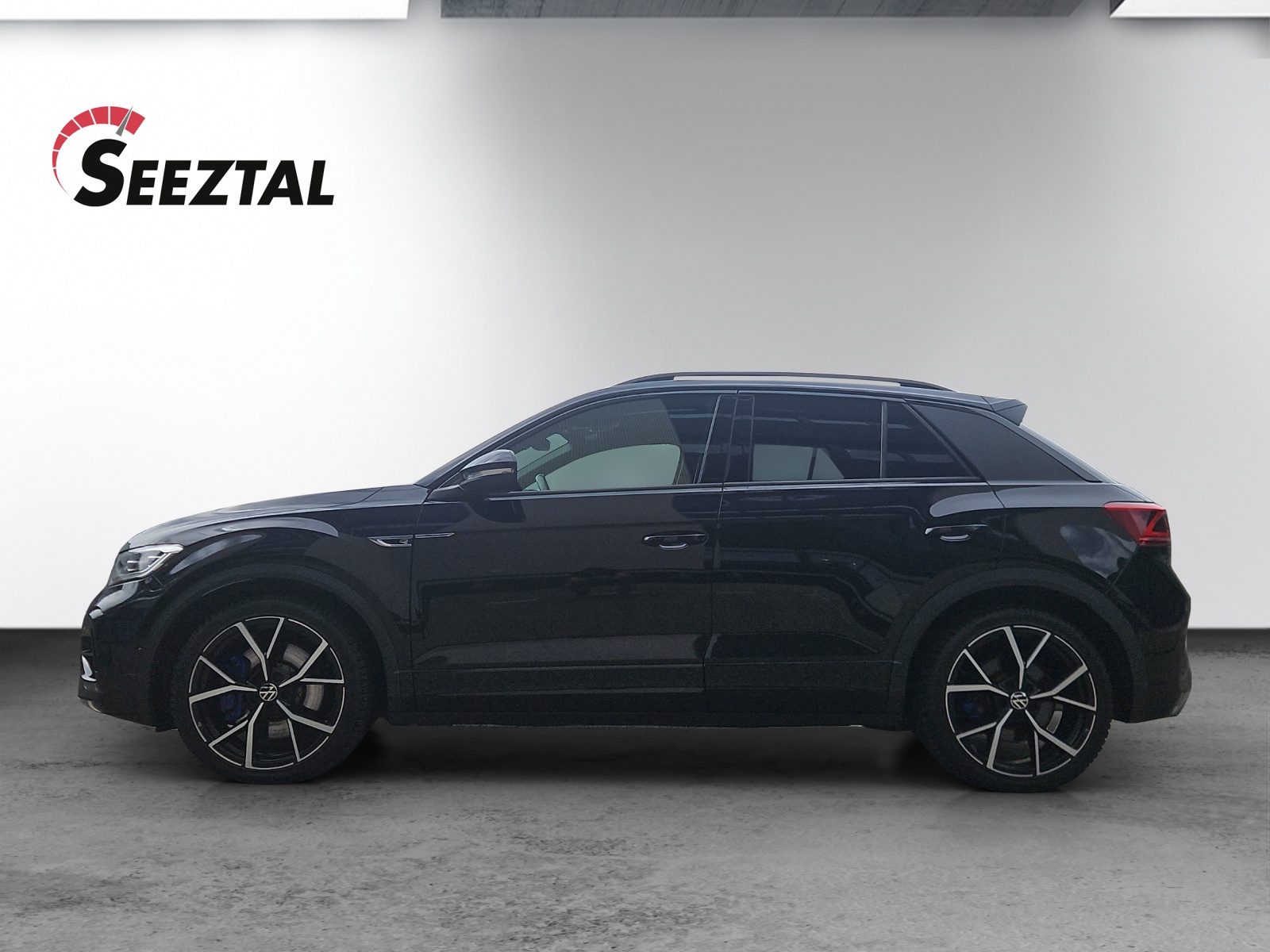 VW VW T-Roc R 4Motion-image-0