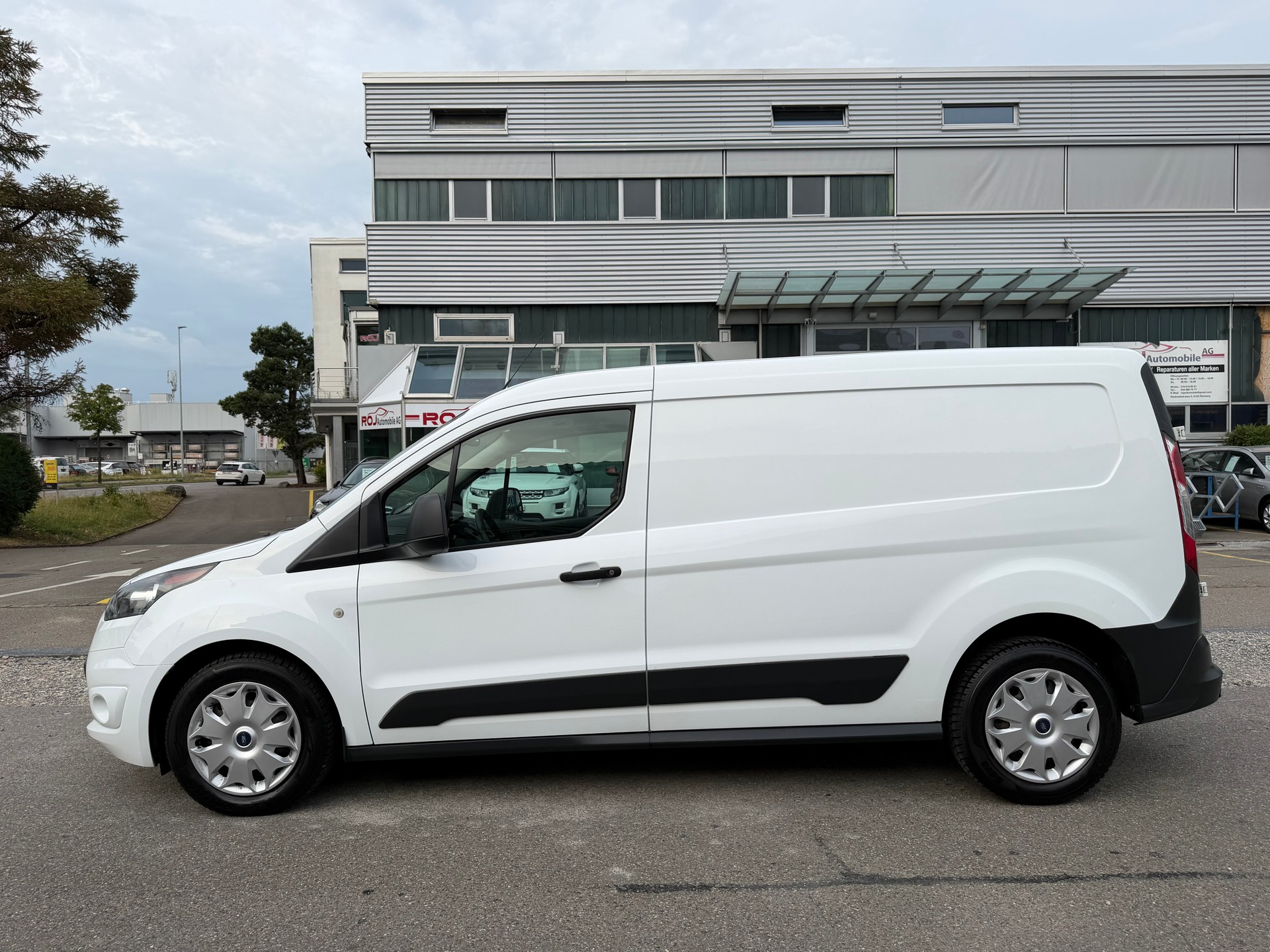 FORD Transit Connect Van T230 1.5 TDCi Ambiente-image-0