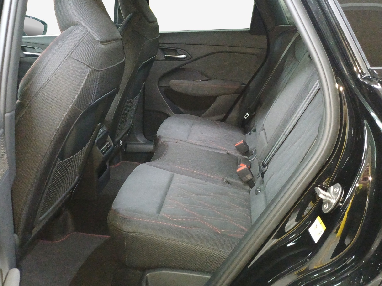 AUDI Q3 SUV TFSI quattro 195 kW S tronic-image-11