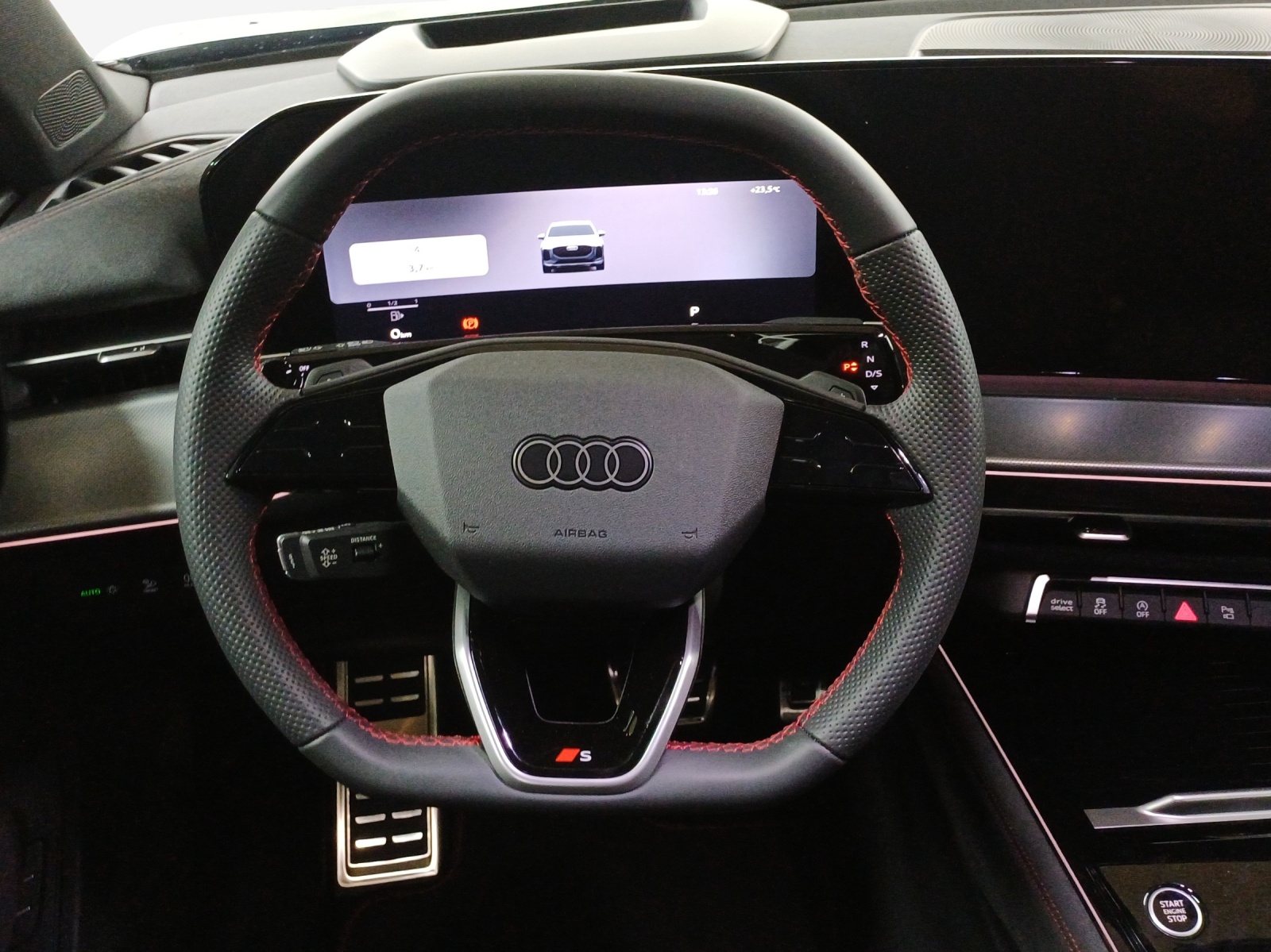 AUDI Q3 SUV TFSI quattro 195 kW S tronic-image-9