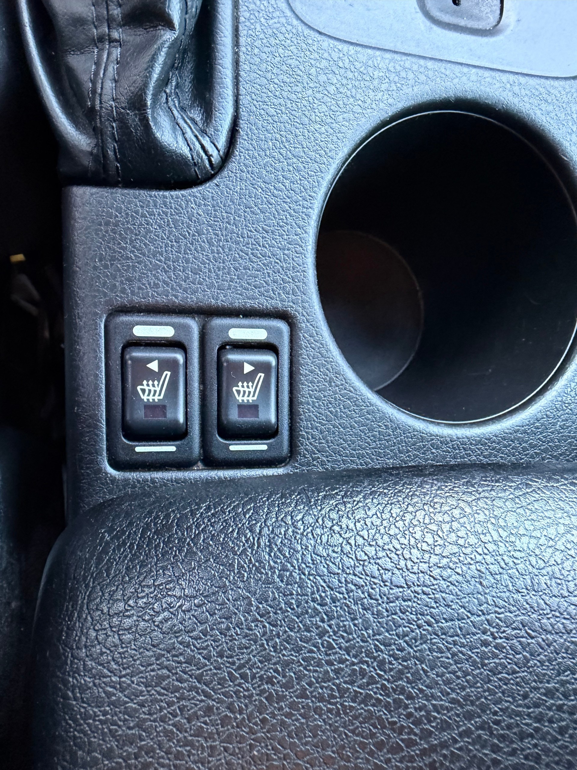 SUBARU XV 1.6 Swiss One-image-10