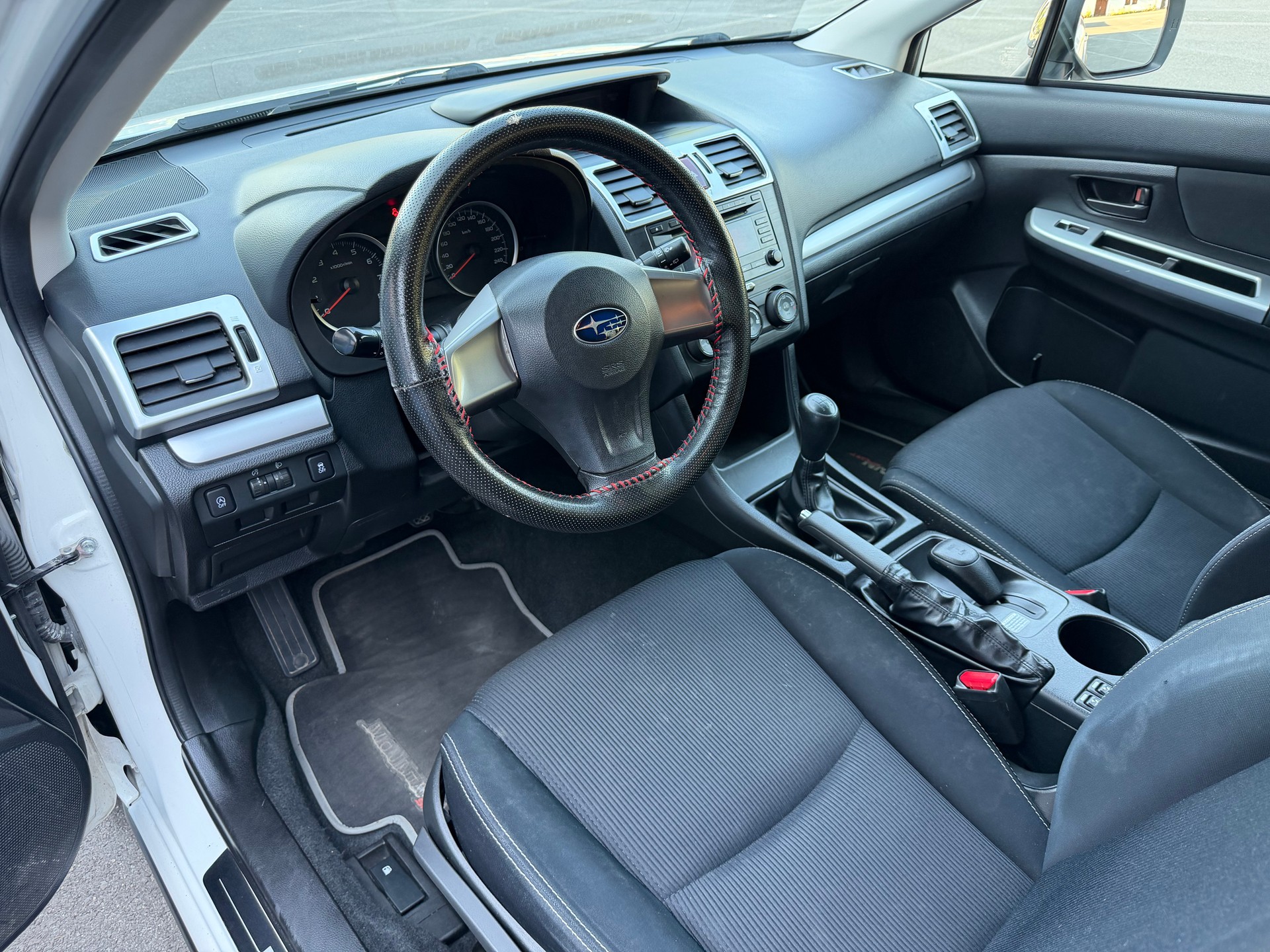 SUBARU XV 1.6 Swiss One-image-4