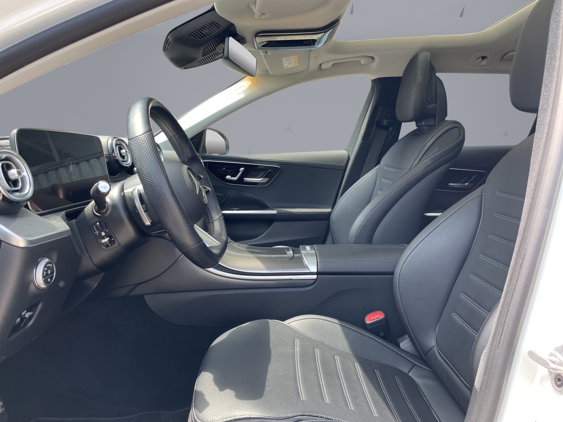 MERCEDES-BENZ C 220 d AMG Line 4matic Kombi-image-18