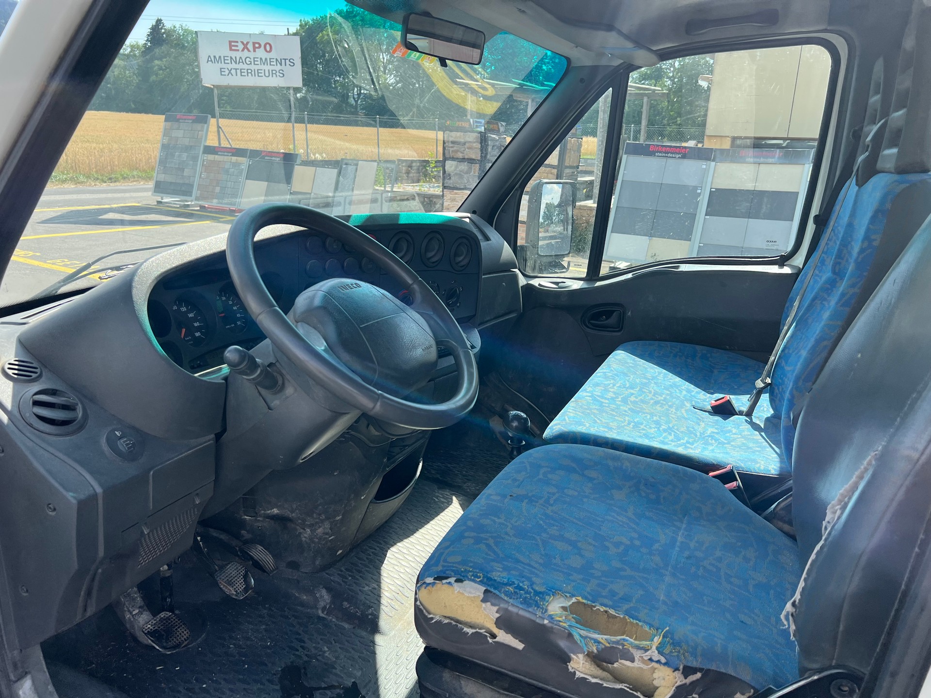 IVECO 35C15 2.8 Diesel Euro3 Châssis cabine-image-9
