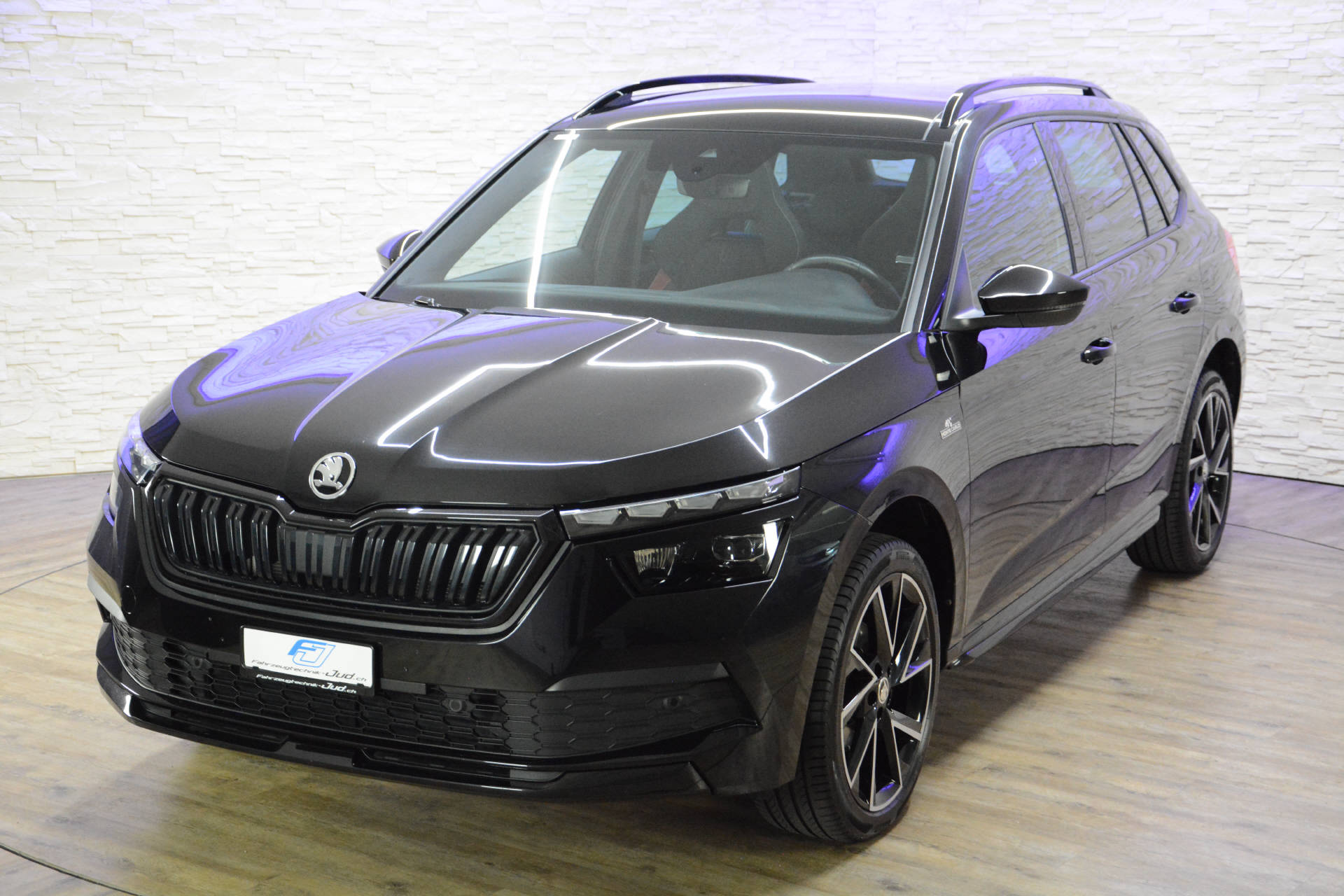 SKODA Kamiq 1.0 TSI Monte Carlo DSG-image-6