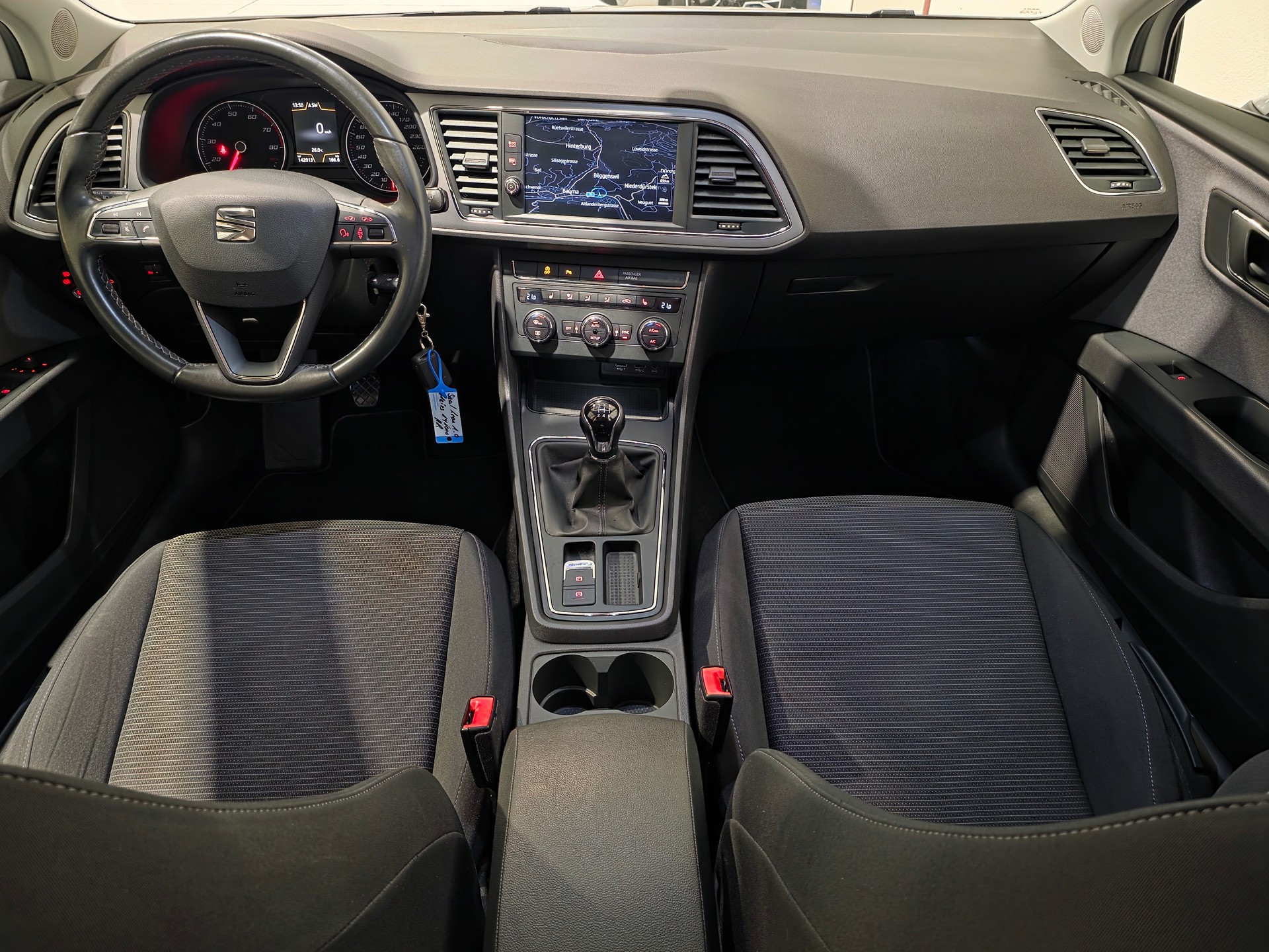 SEAT Leon 1.0 Ecomotive TSI Style-image-4