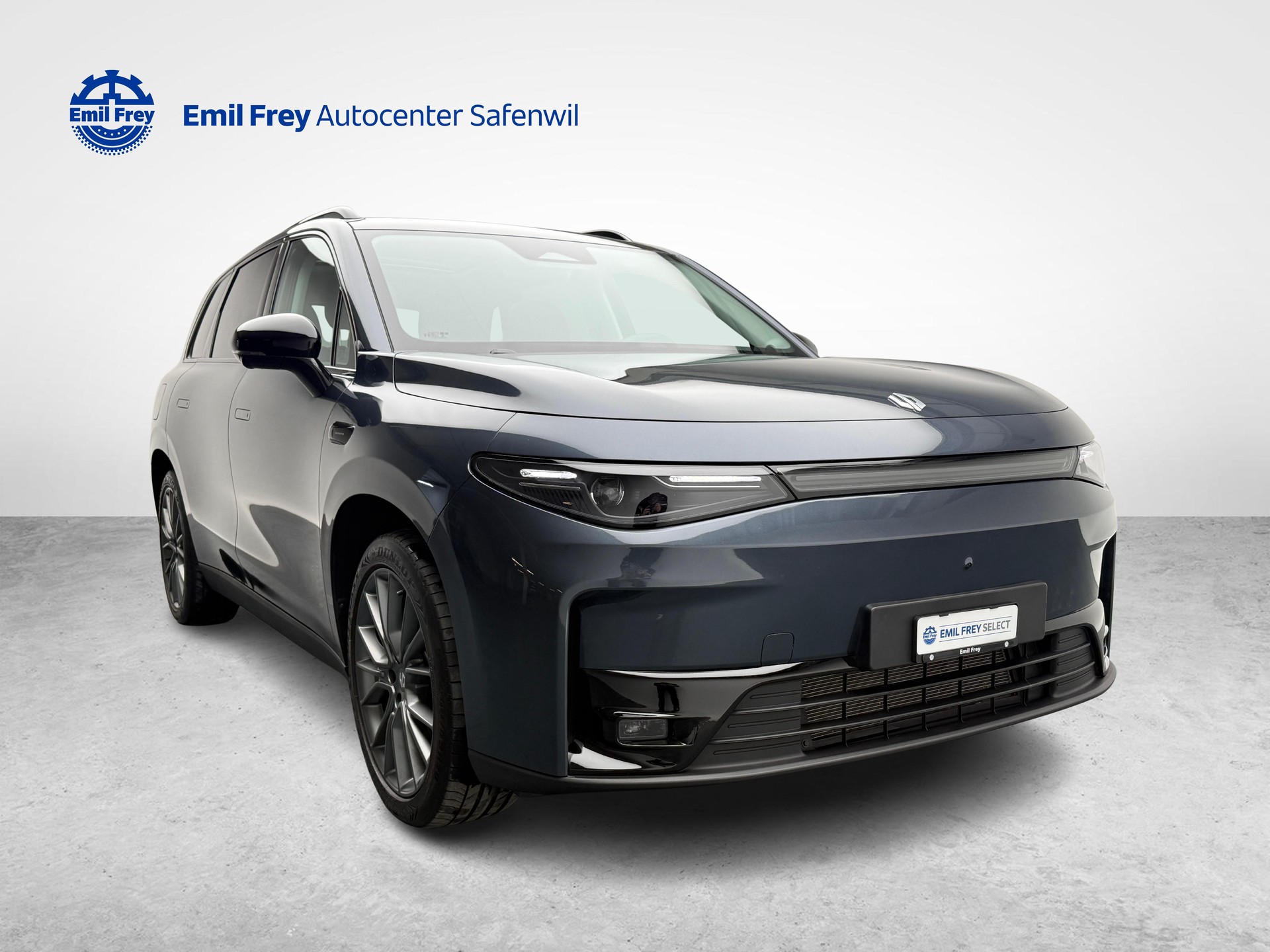 LEAPMOTOR C10 1.5 REEV Design-image-4