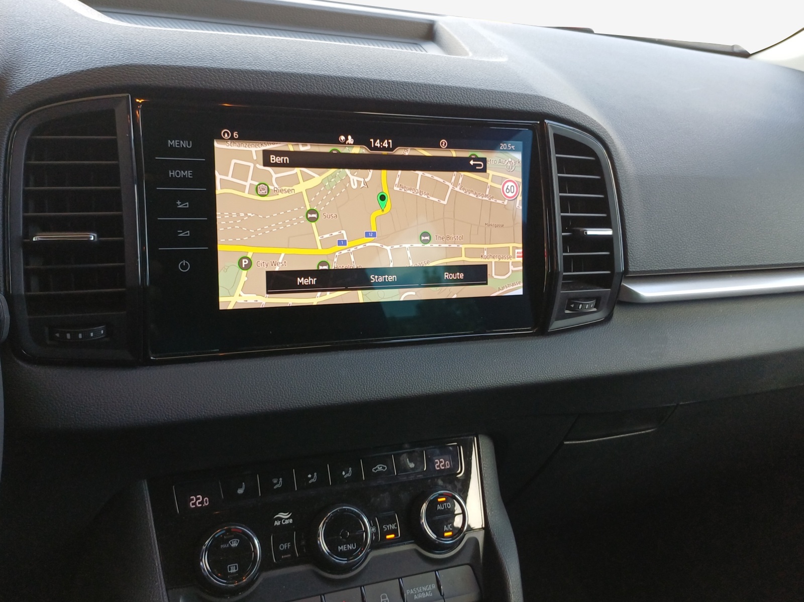 SKODA Karoq 2.0 TDI CR Selection 4x4 DSG-image-10