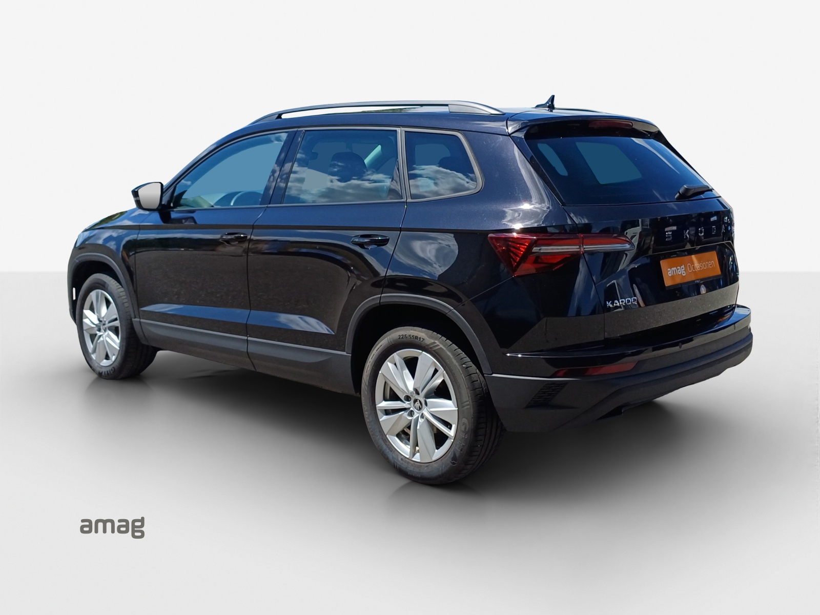 SKODA Karoq 2.0 TDI CR Selection 4x4 DSG-image-2
