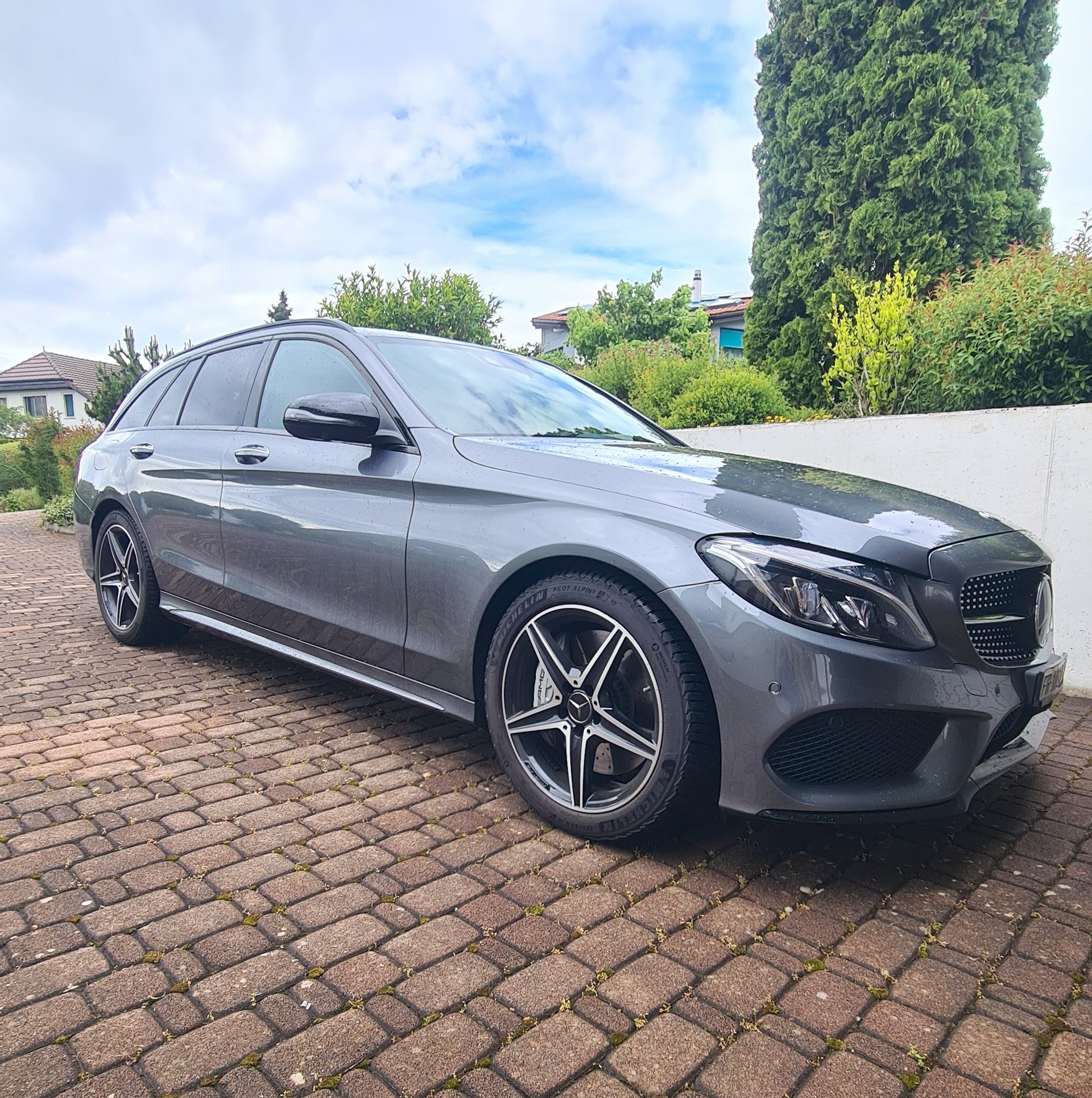 MERCEDES-BENZ C 43 AMG 4matic-image-0