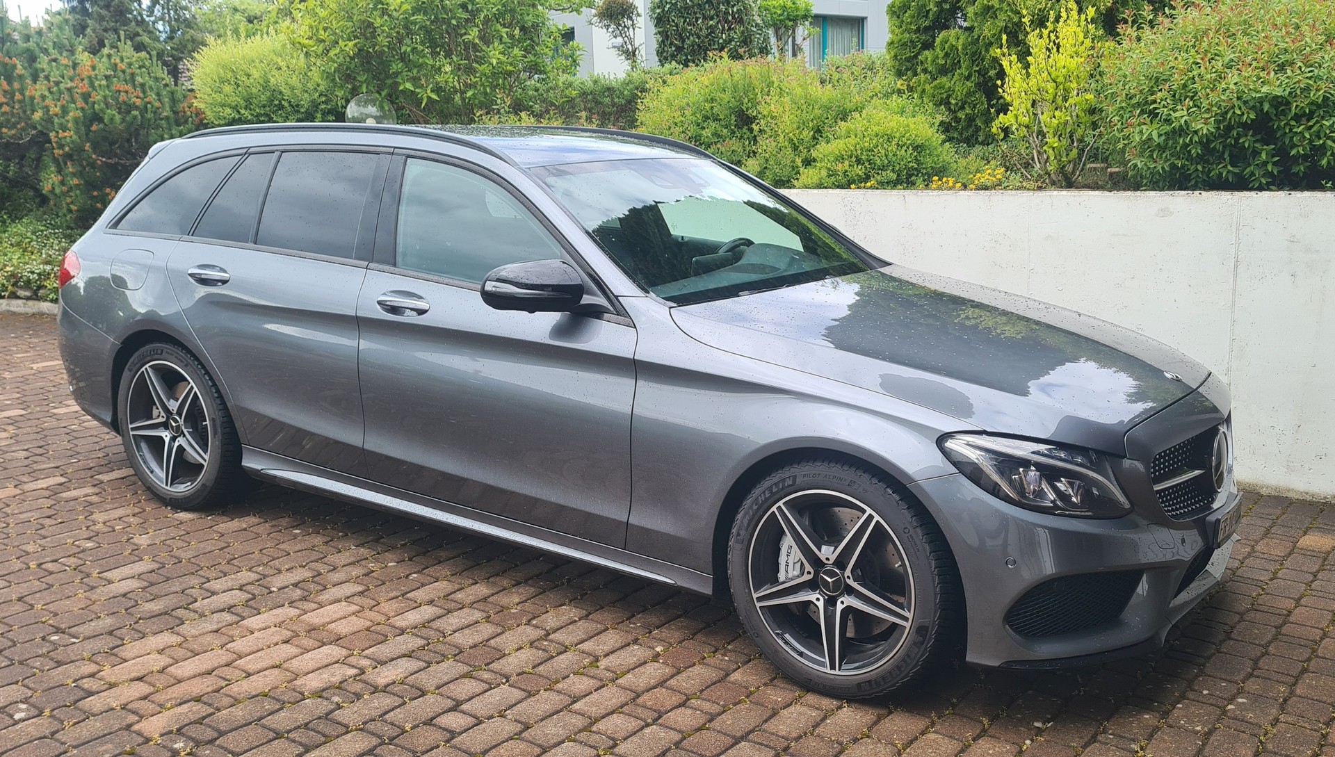 MERCEDES-BENZ C 43 AMG 4matic-image-1