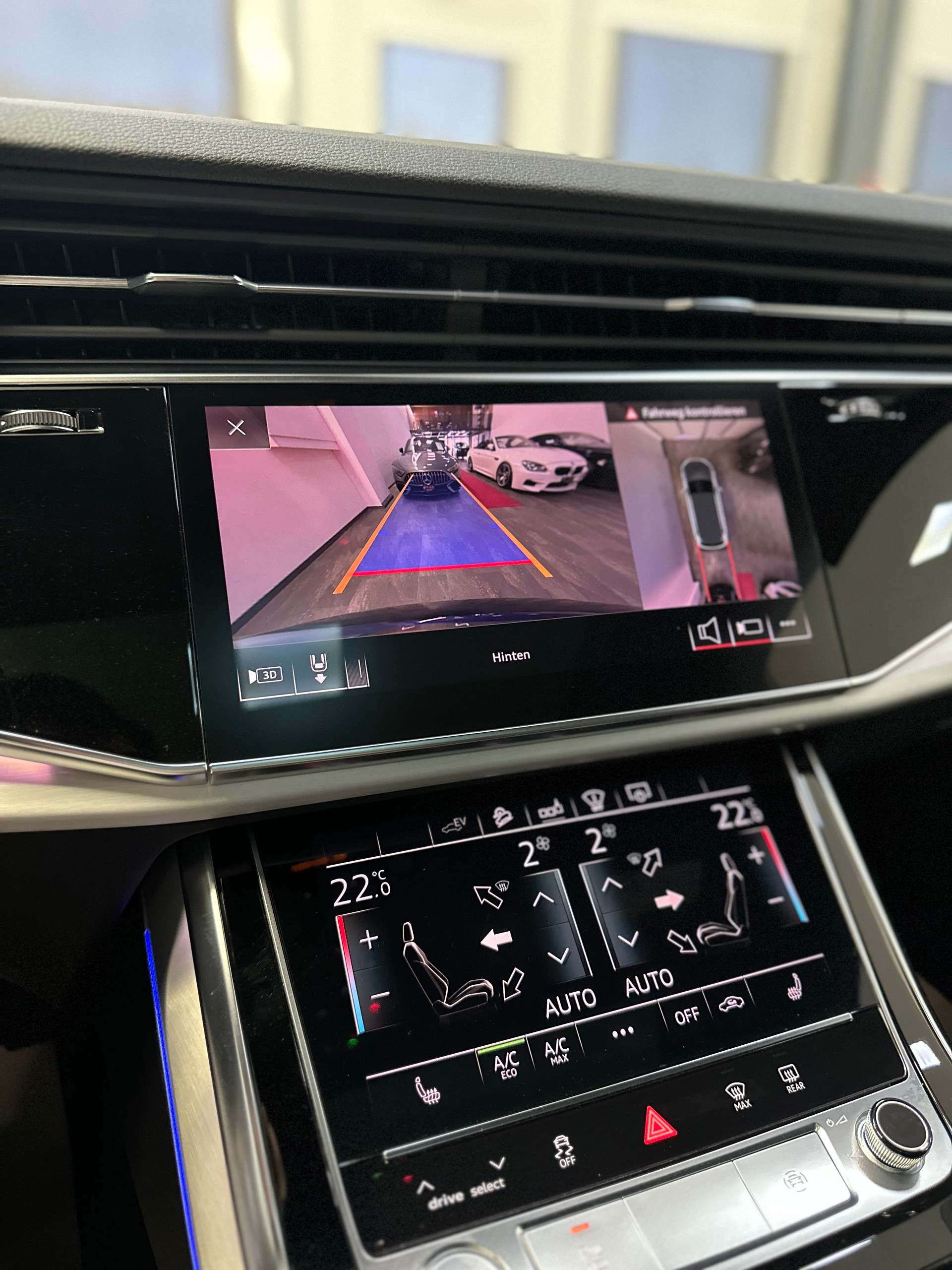 AUDI Q7 55 TFSI e quattro PHEV S line tiptronic-image-12