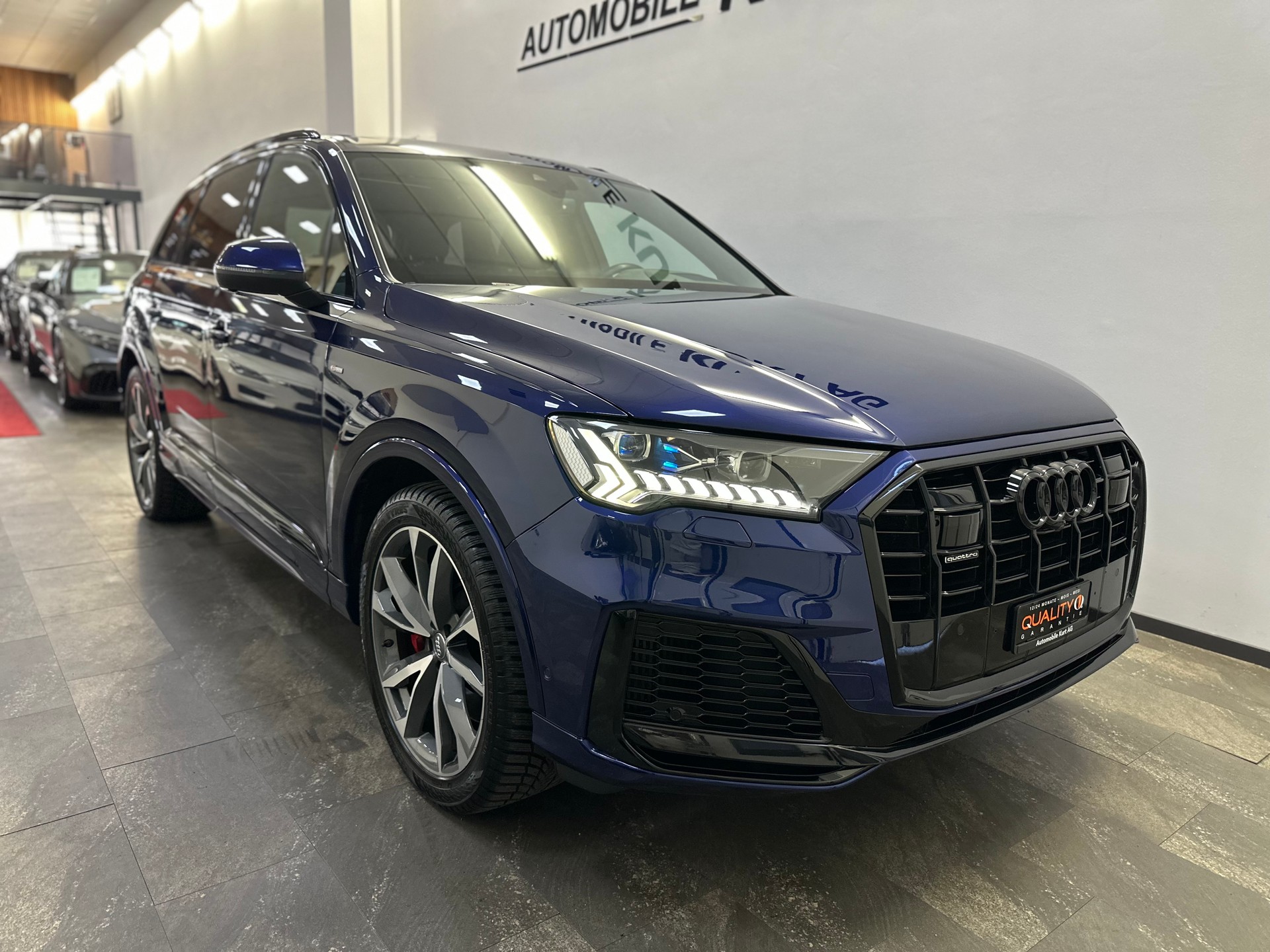 AUDI Q7 55 TFSI e quattro PHEV S line tiptronic-image-8
