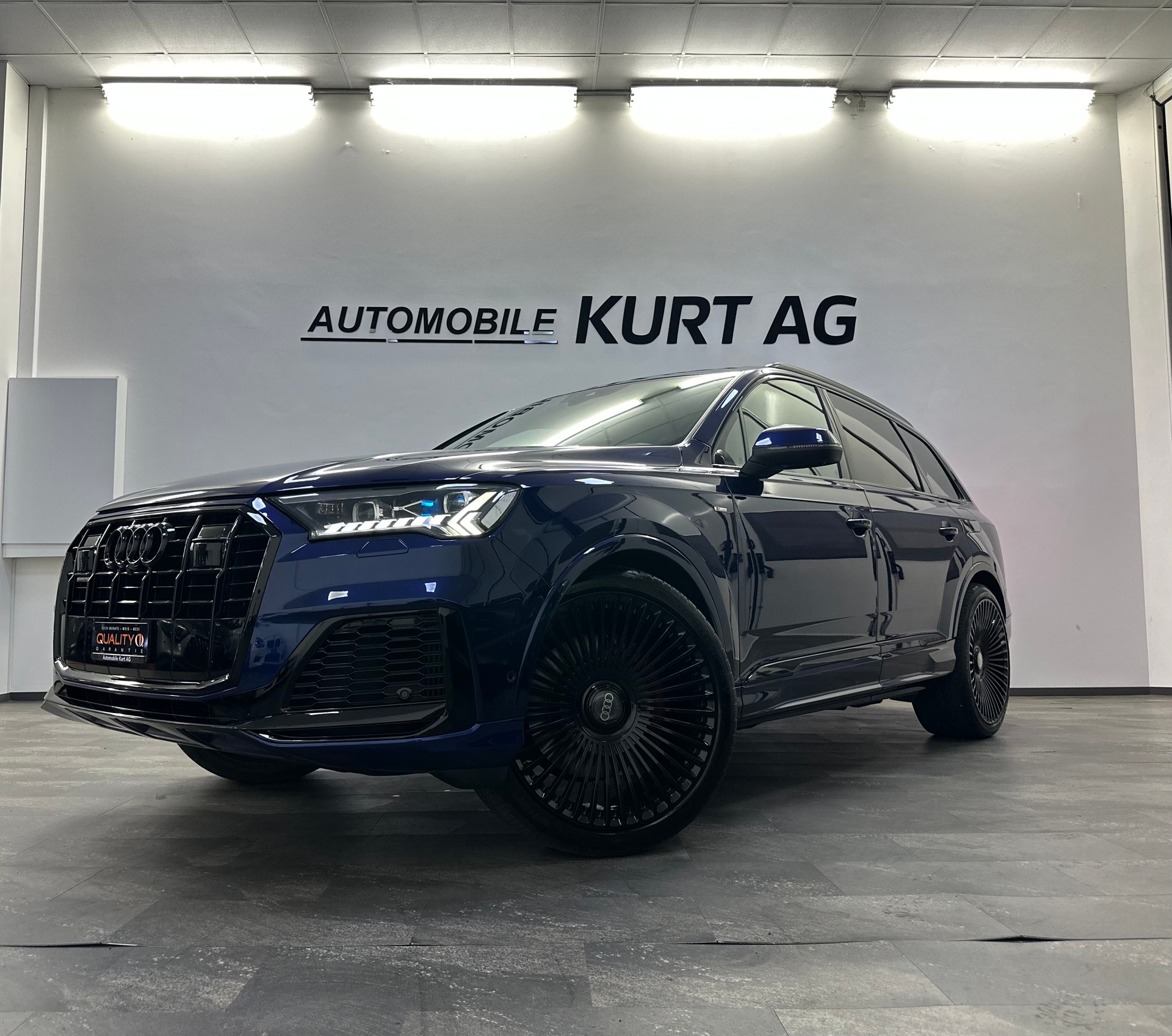 AUDI Q7 55 TFSI e quattro PHEV S line tiptronic-image-2