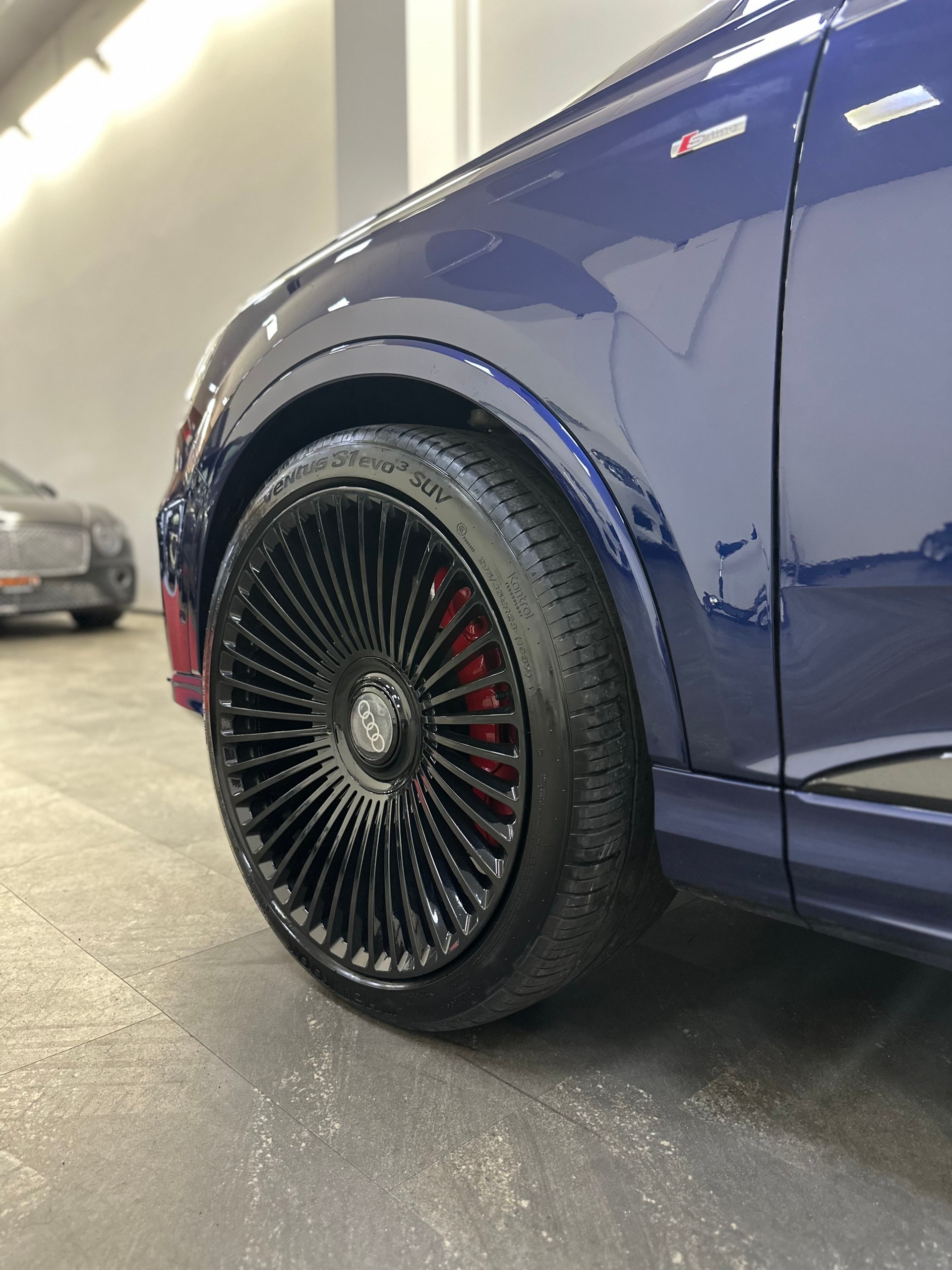 AUDI Q7 55 TFSI e quattro PHEV S line tiptronic-image-10