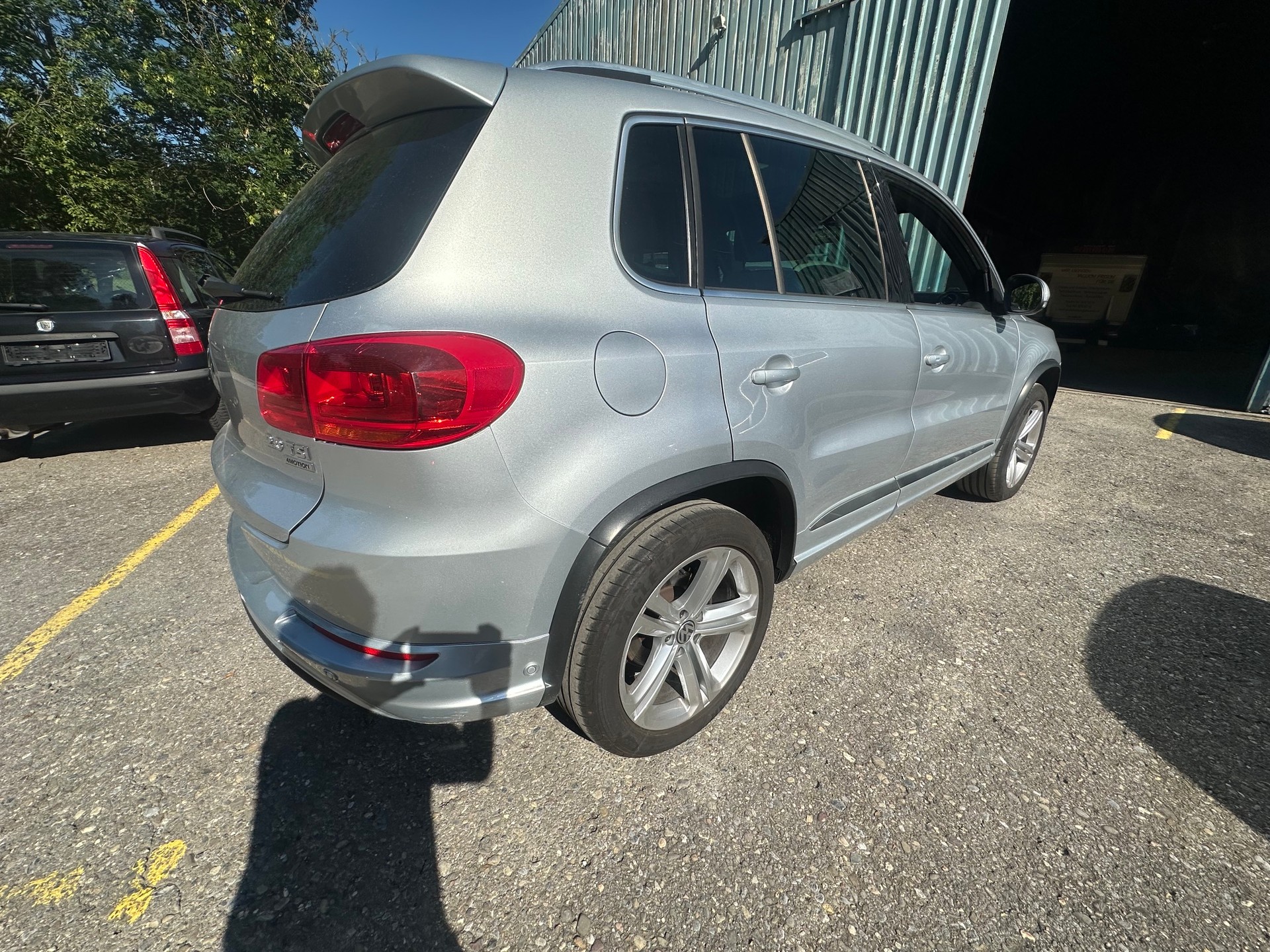 VW Tiguan 2.0 R-Line-image-4