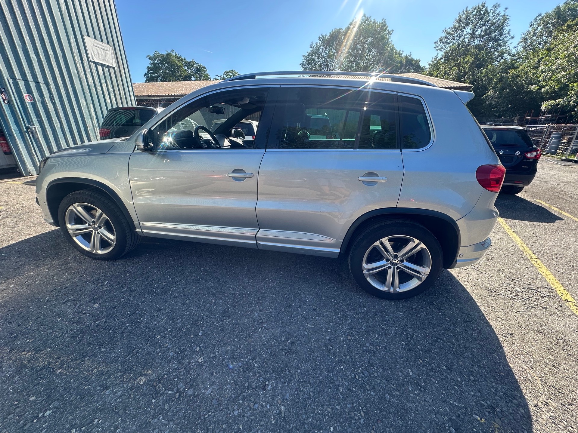 VW Tiguan 2.0 R-Line-image-7