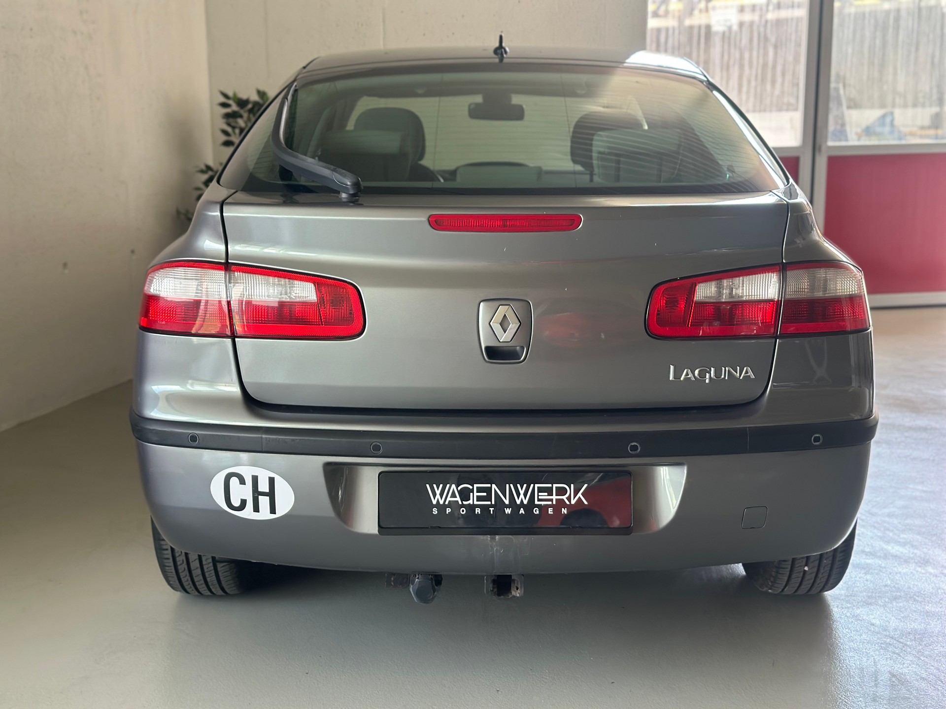 RENAULT Laguna 2.0 16V Dynamique Automatic-image-6