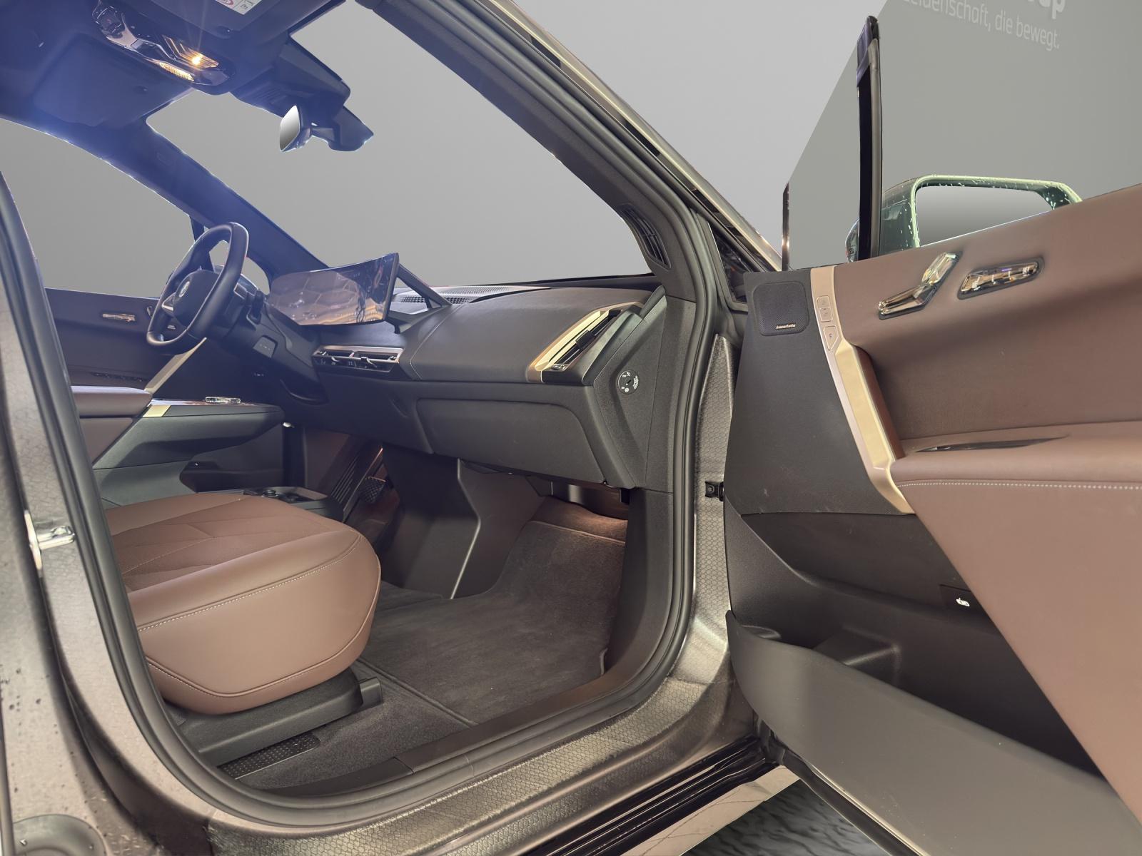 BMW iX xDrive50 SportPaket-image-20
