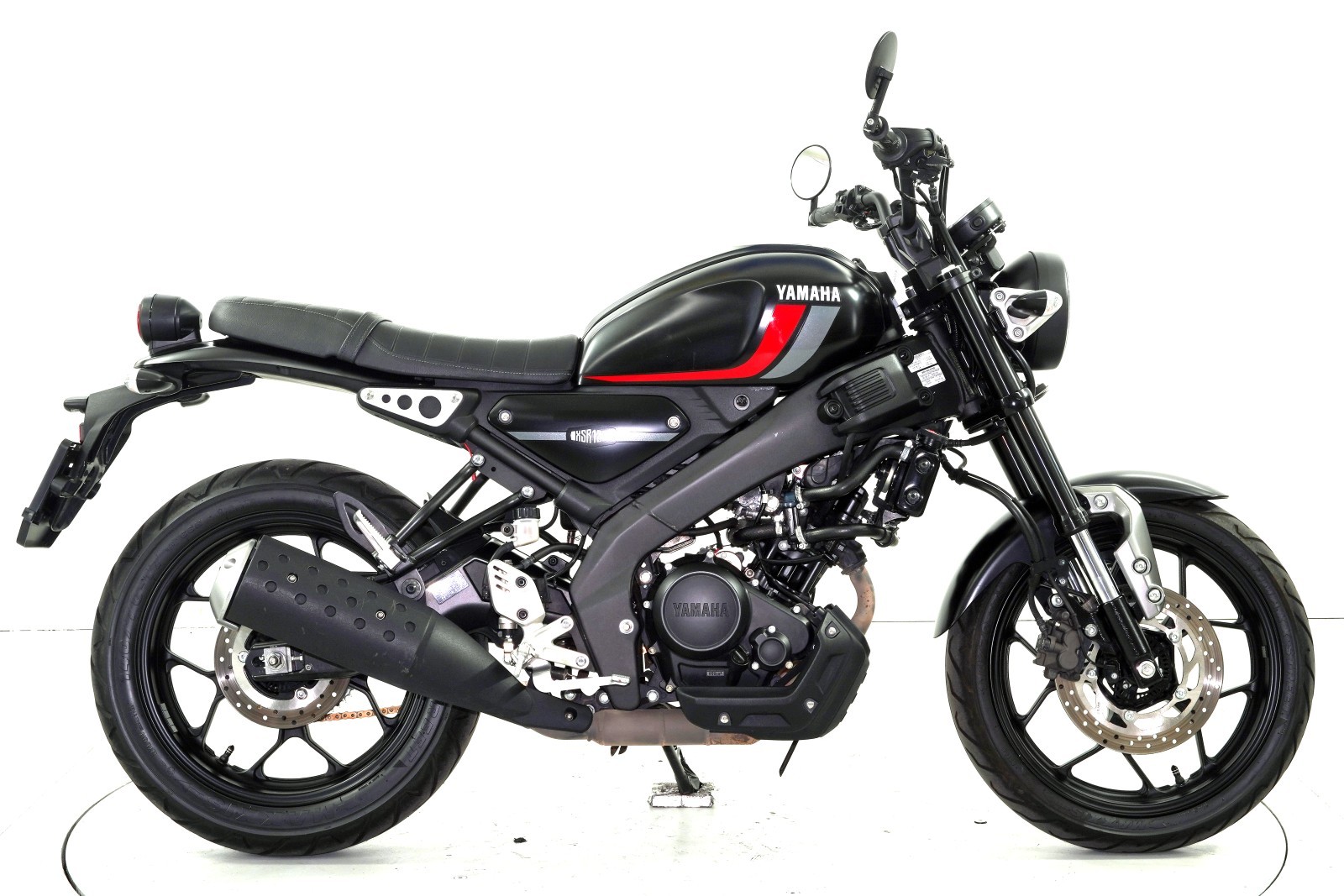 YAMAHA XSR 125 ABS-showroom-element-3
