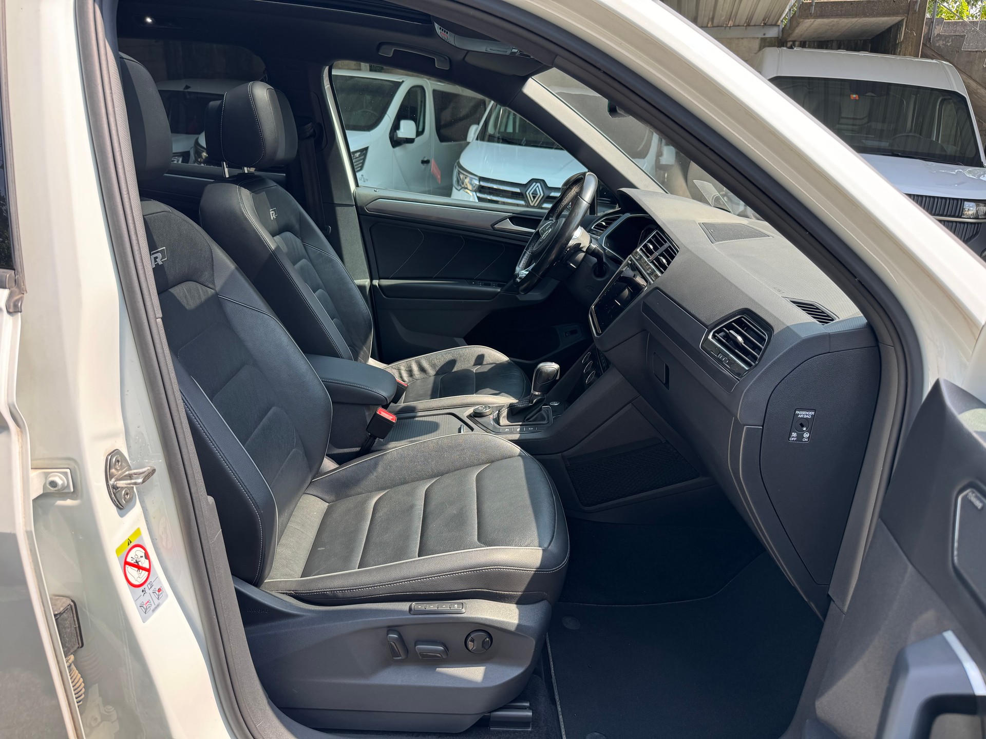 VW Tiguan 2.0 TDI SCR Highline 4Motion DSG-image-11