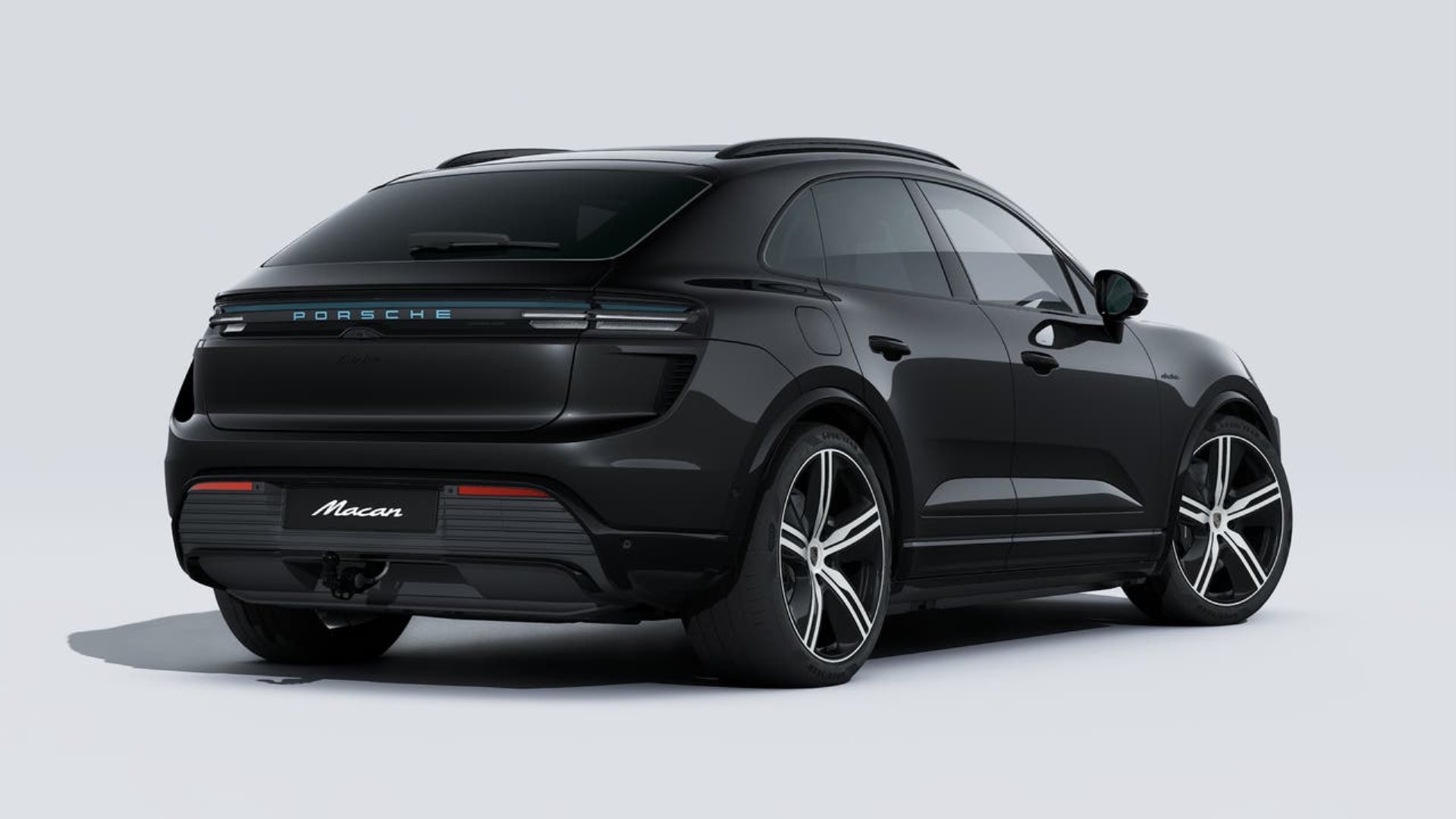 PORSCHE Macan Turbo-image-8