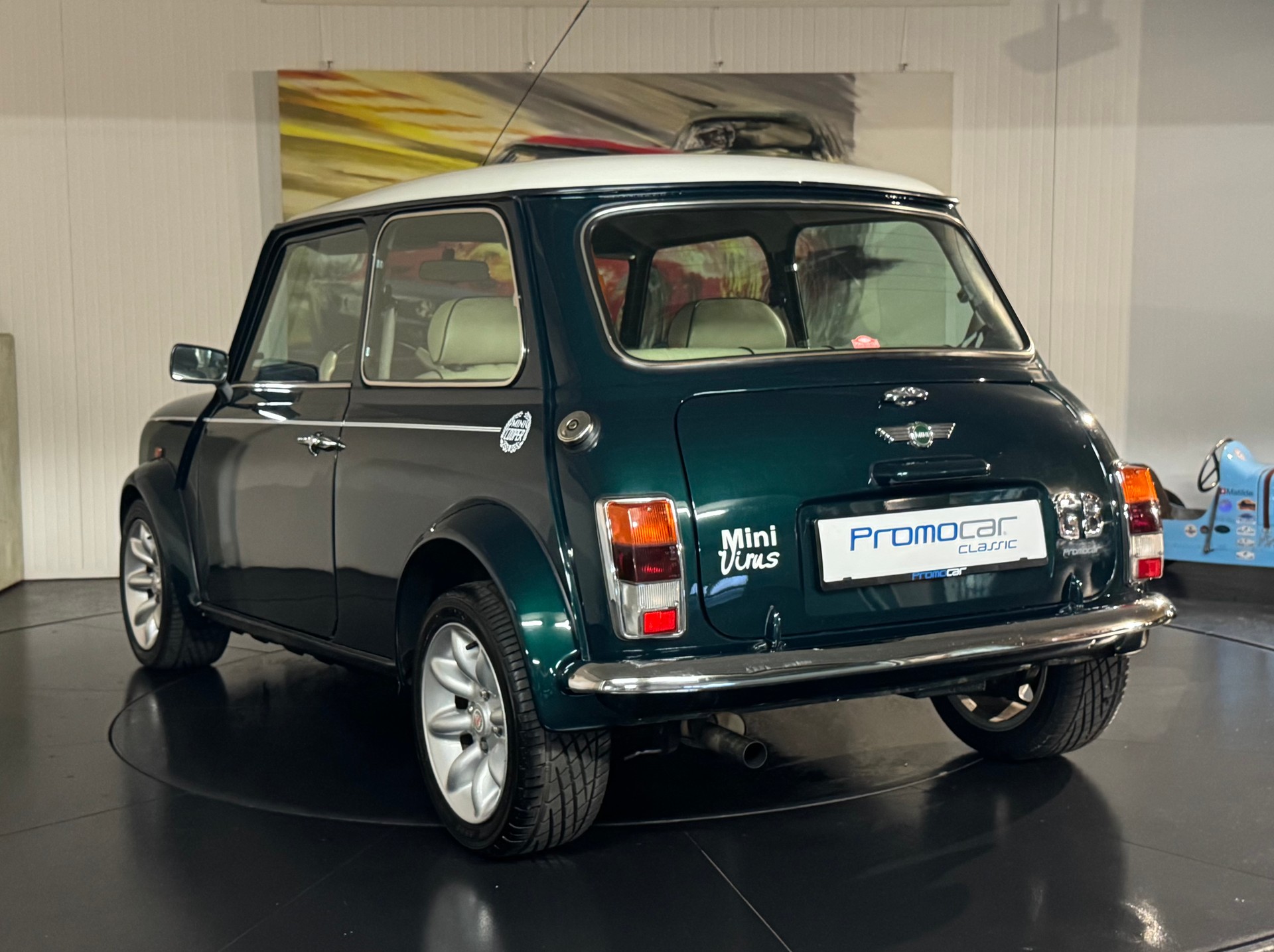 MINI Cooper 1.3i-image-2